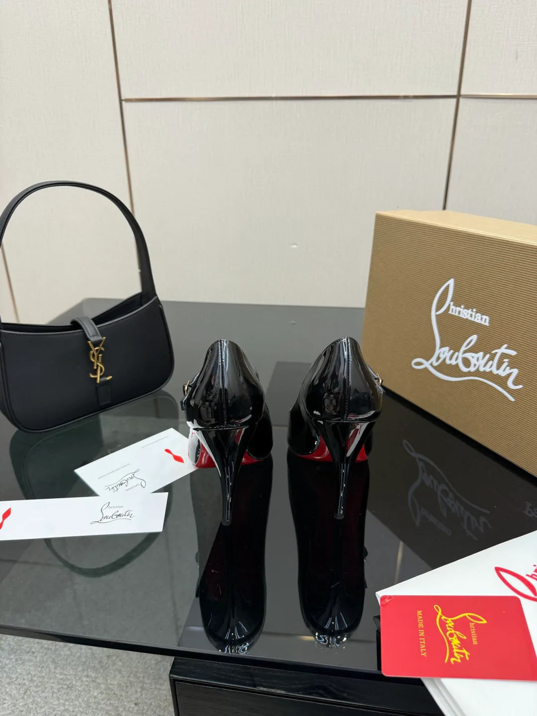 Туфли Женские Christian Louboutin 5052087