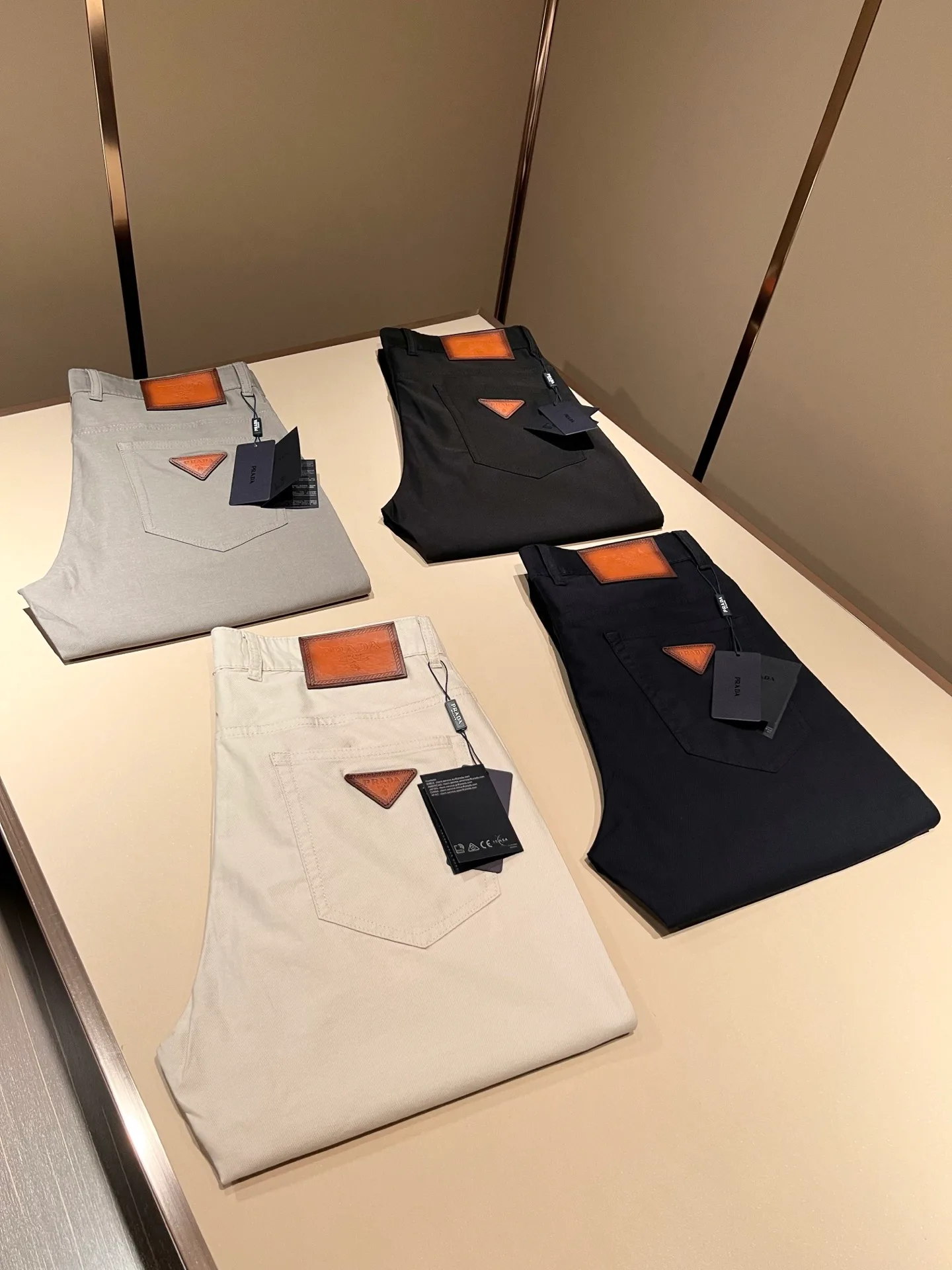 Брюки Мужские Prada 11952911