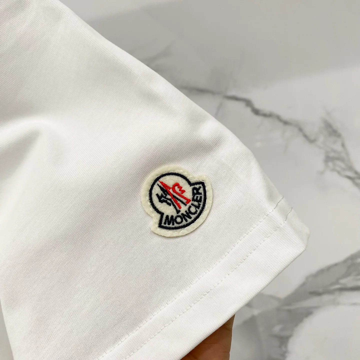 Футболки Женские Moncler 5405577