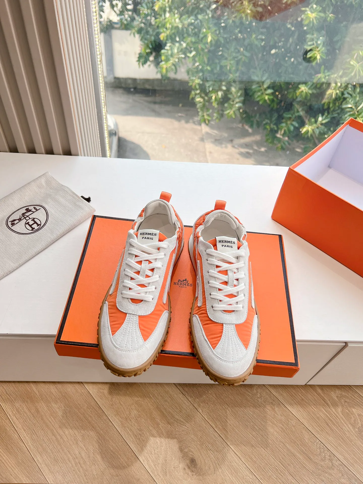 Кроссовки Женские Hermes 11014217