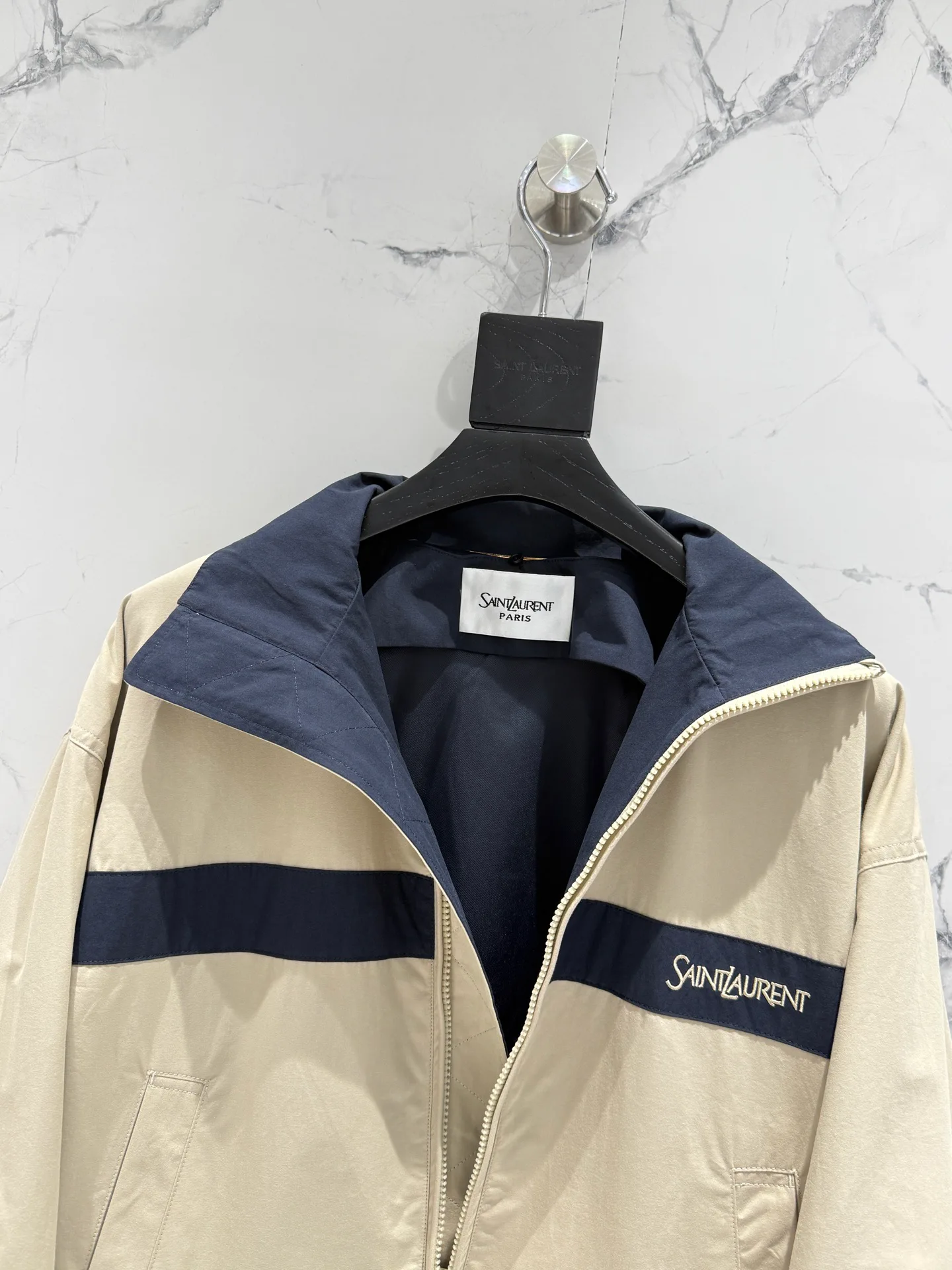 Кожаные Куртки И Дублёнки Женские Saint Laurent 13431964