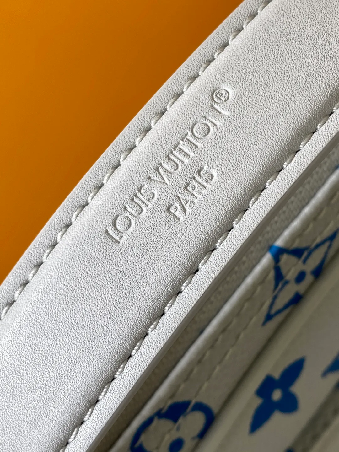 Классические Сумки Женские Louis Vuitton 11185393