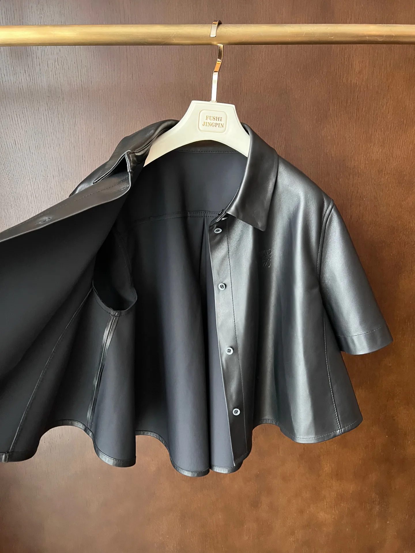 Кожаные Куртки И Дублёнки Женские Loewe 9101617