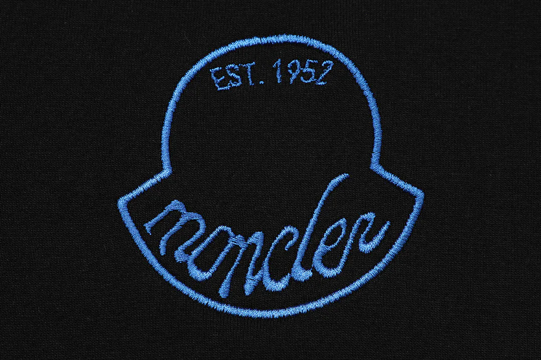 Футболки Женские Moncler 11629276