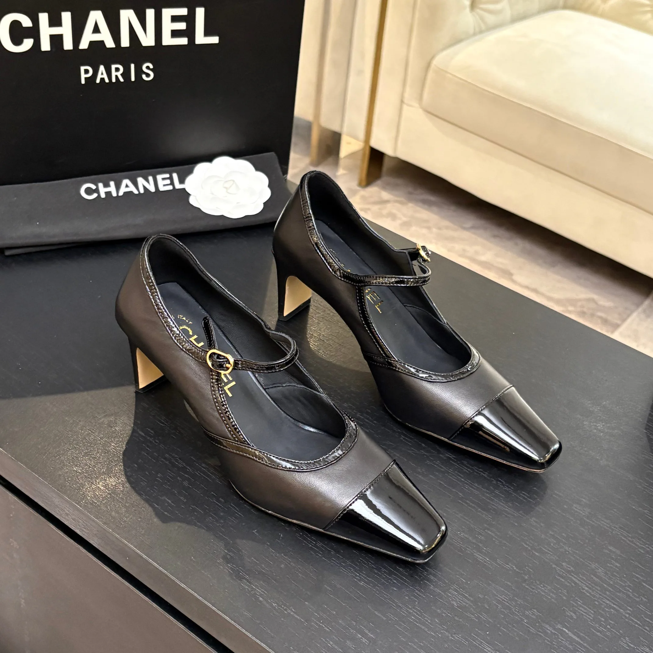 Туфли Женские Chanel 17448367