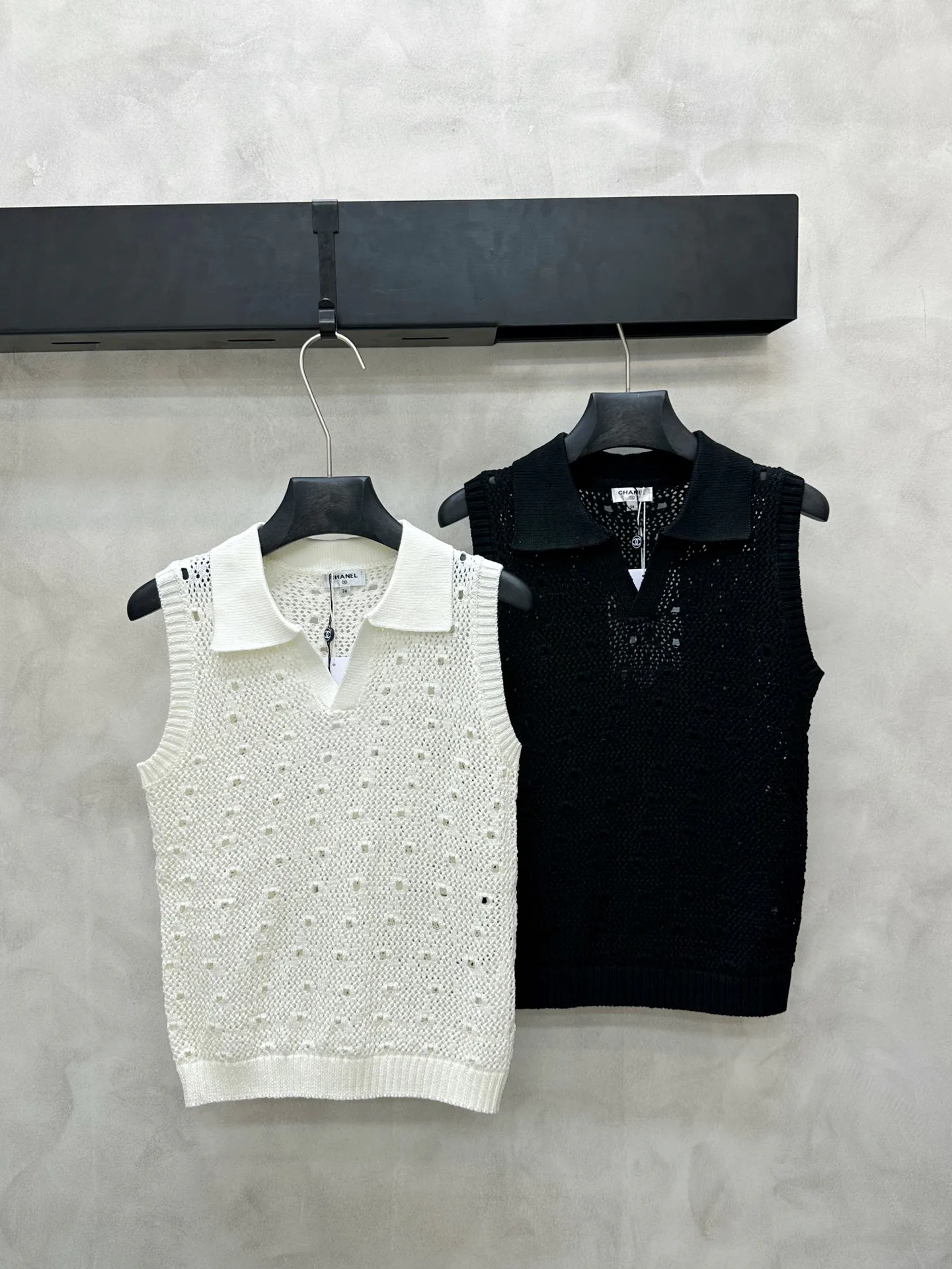 Жилеты Женские Chanel 12960834