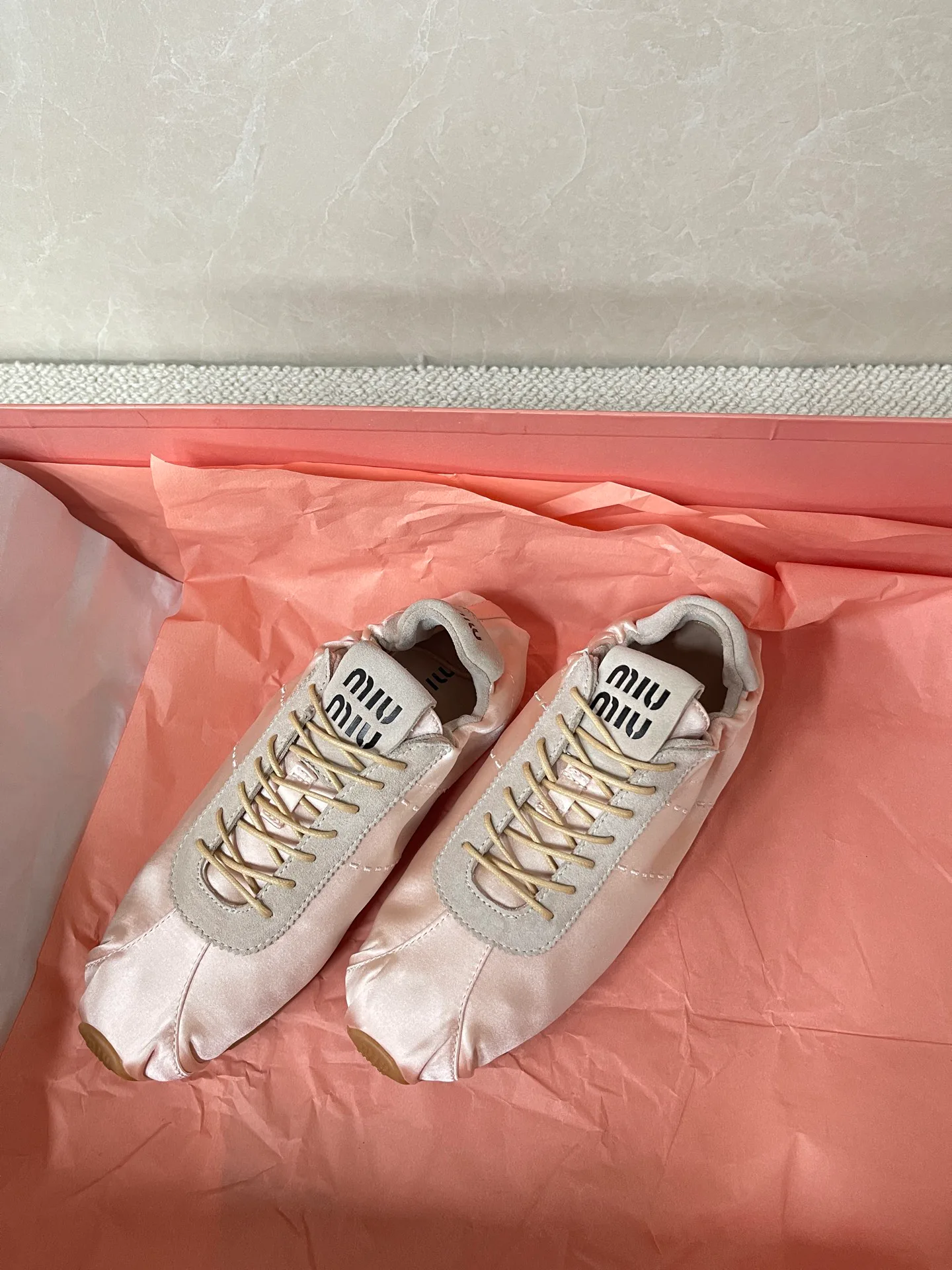Кроссовки Женские Miu Miu 376922