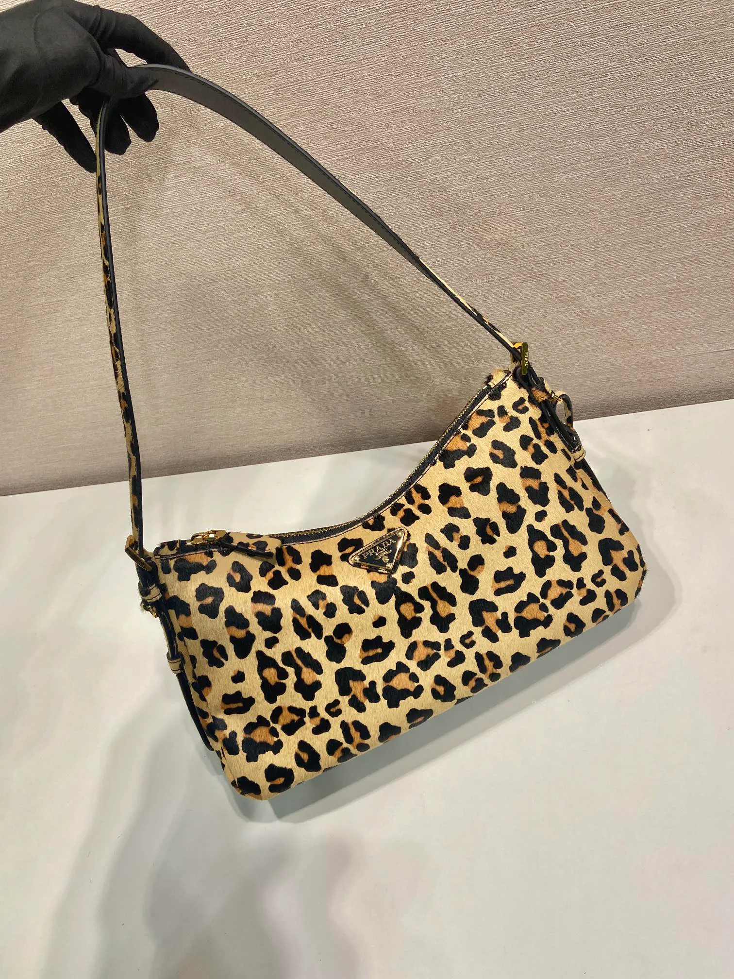 Сумки На Ремне Женские Miu Miu 5902209