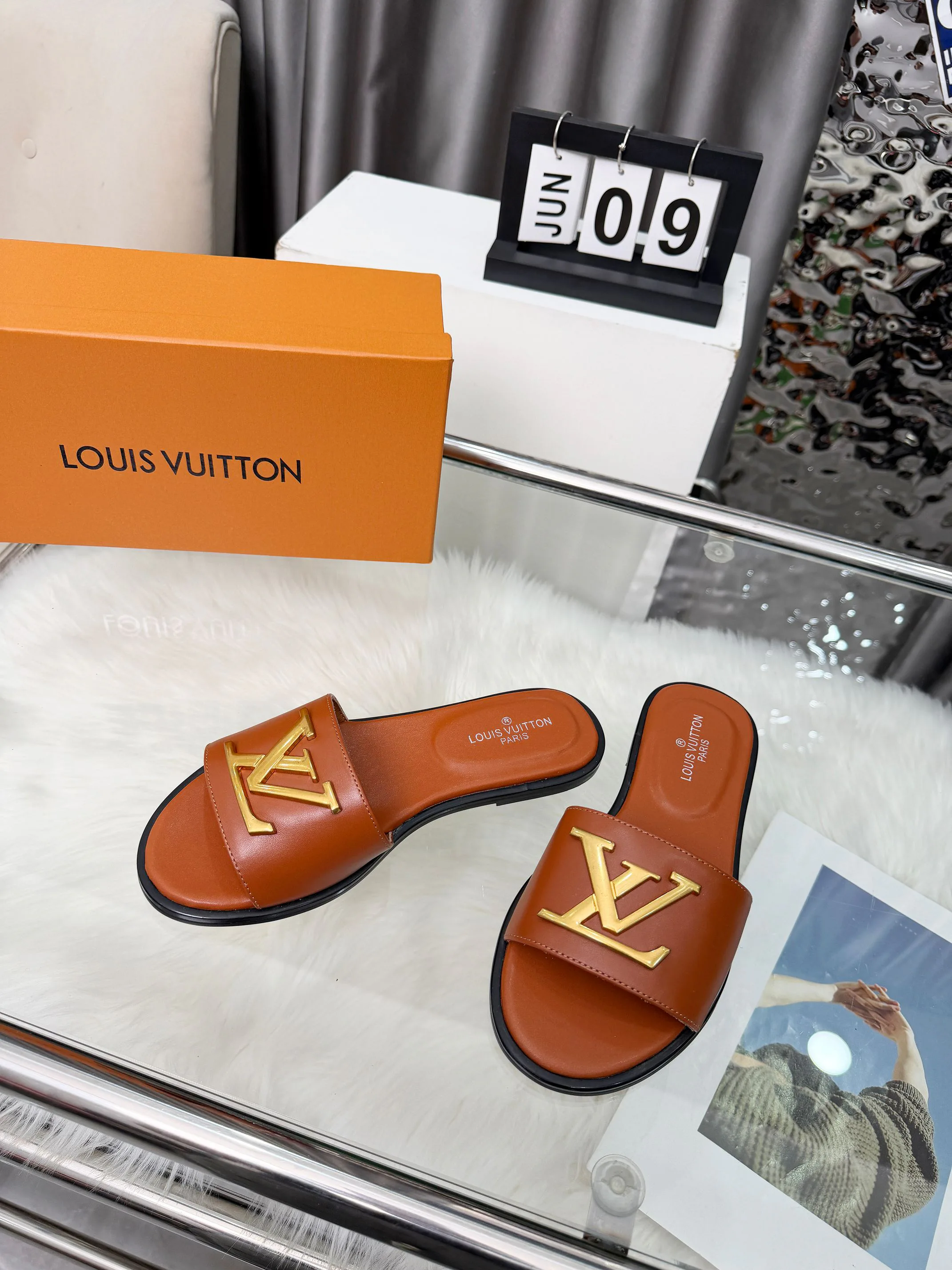 Туфли Женские Louis Vuitton 11633038