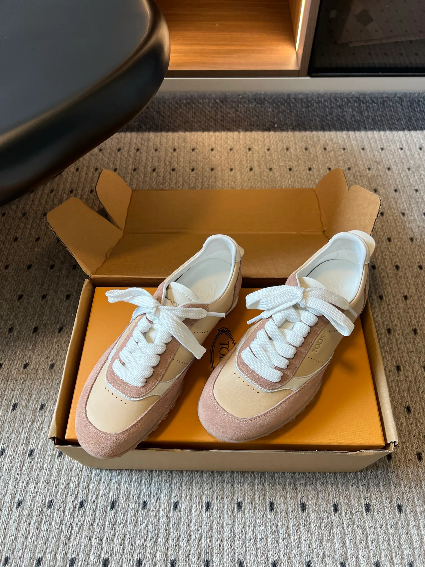 Кроссовки Женские Tod's 18305039