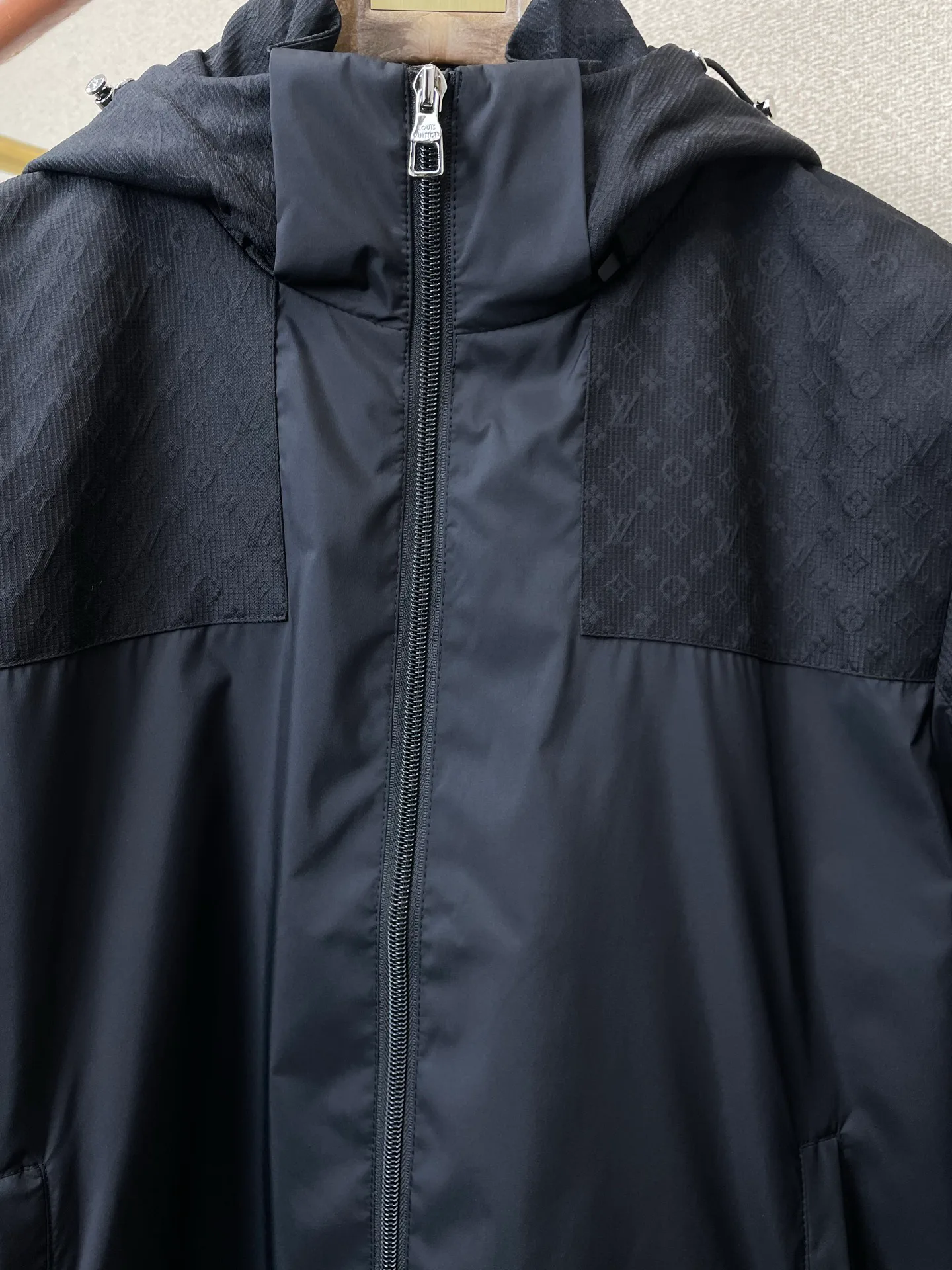 Куртки И Пуховики Мужские Louis Vuitton 11222654