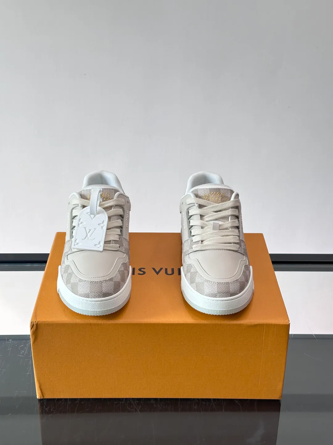 Кроссовки Мужские Louis Vuitton 13546850