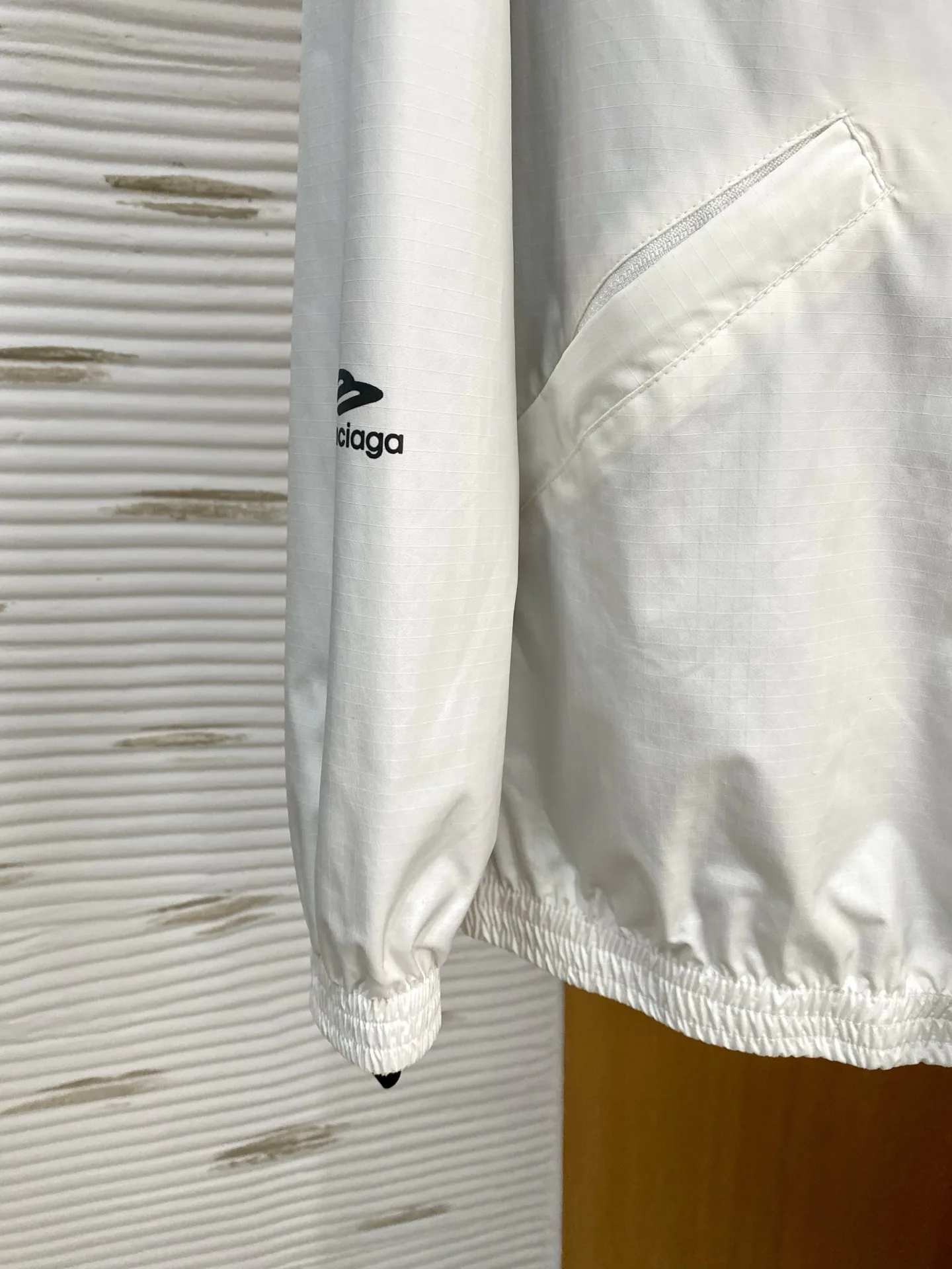 Куртки И Пуховики Мужские Balenciaga 16428