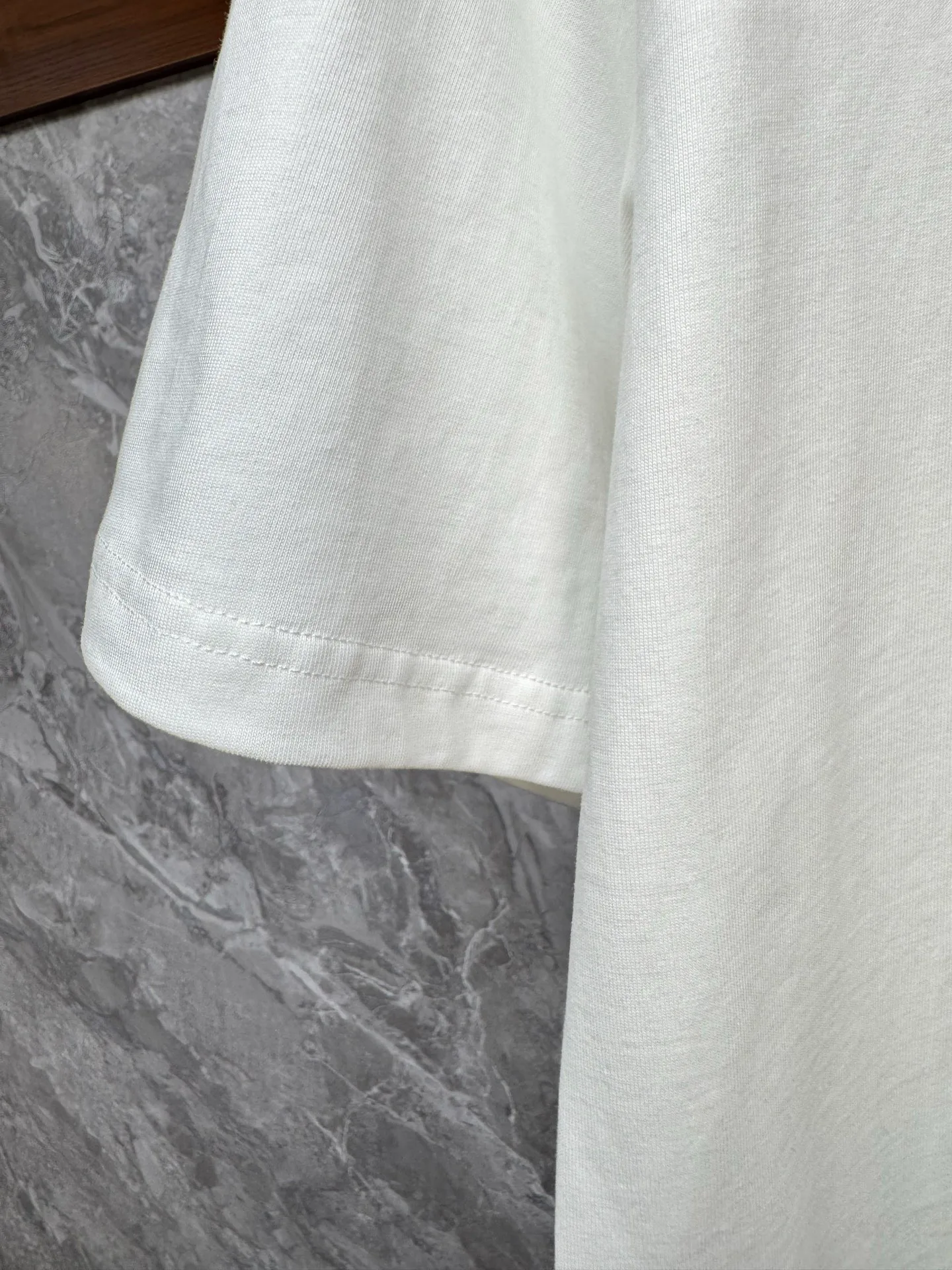 Футболки Женские Prada 11270593