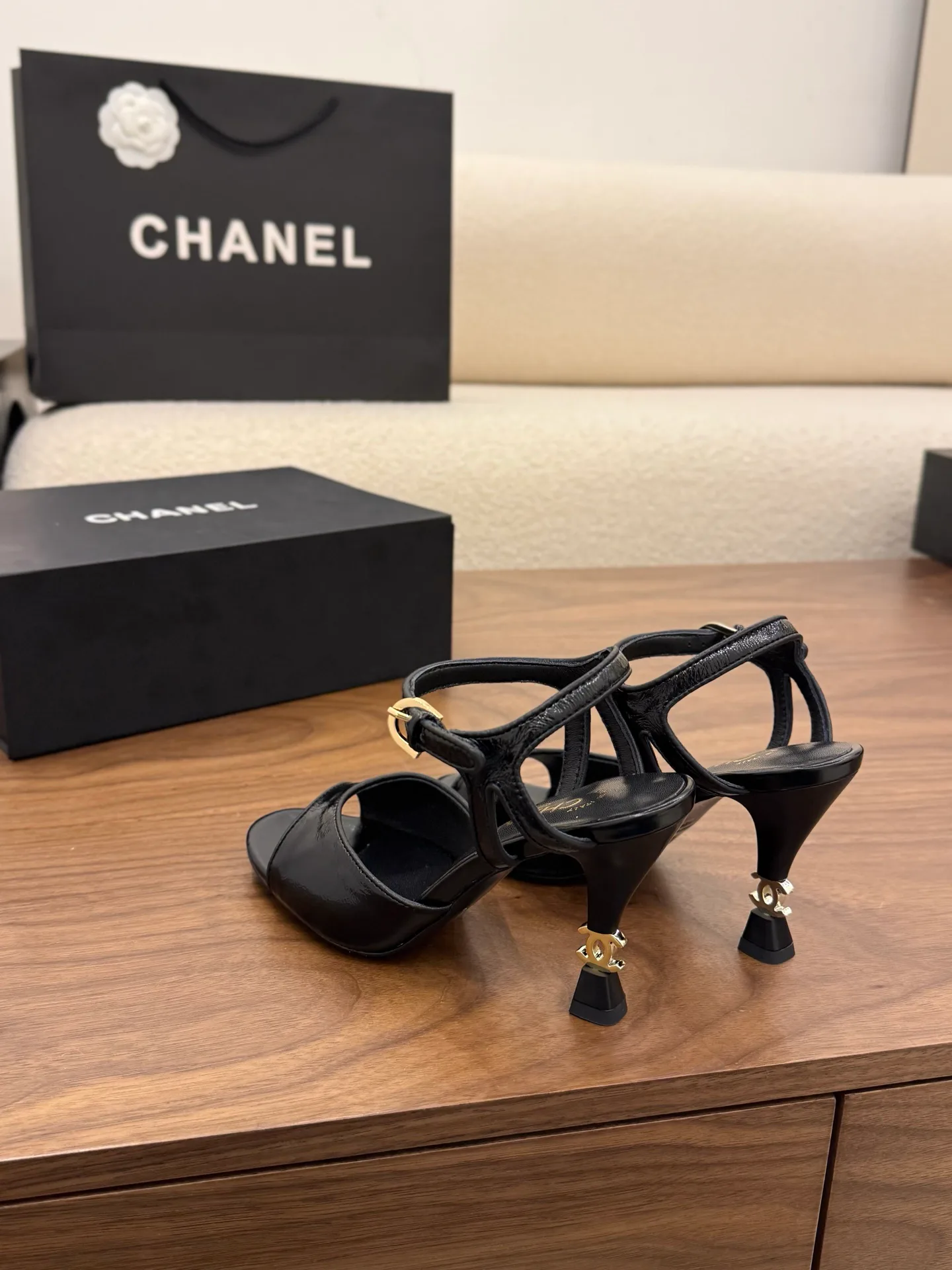 Туфли Женские Chanel 12589721