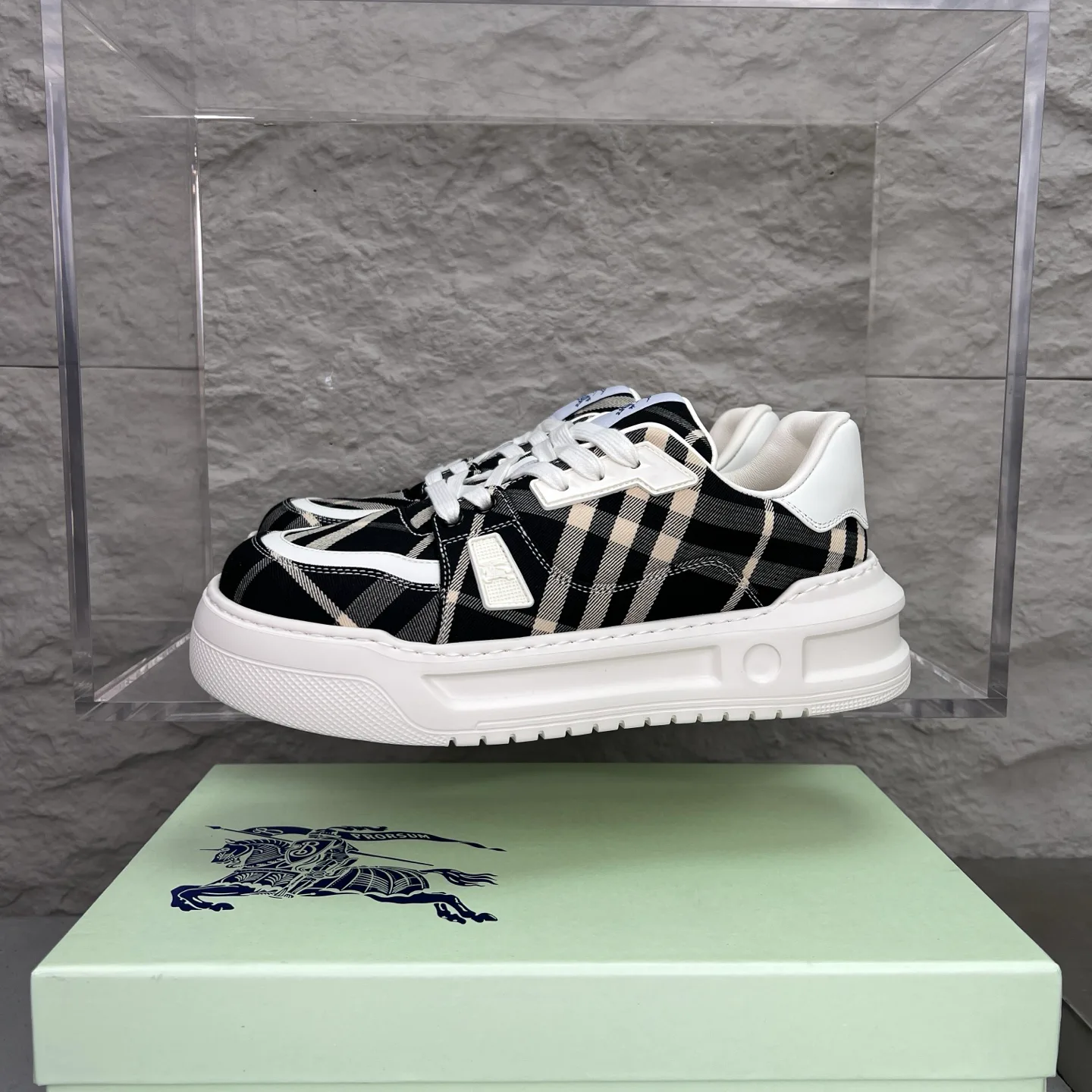 Кроссовки Мужские Burberry 11638117