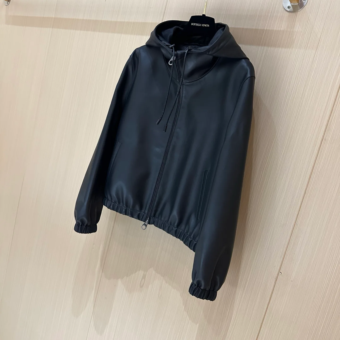 Кожаные Куртки И Дублёнки Женские Loro Piana 11511520