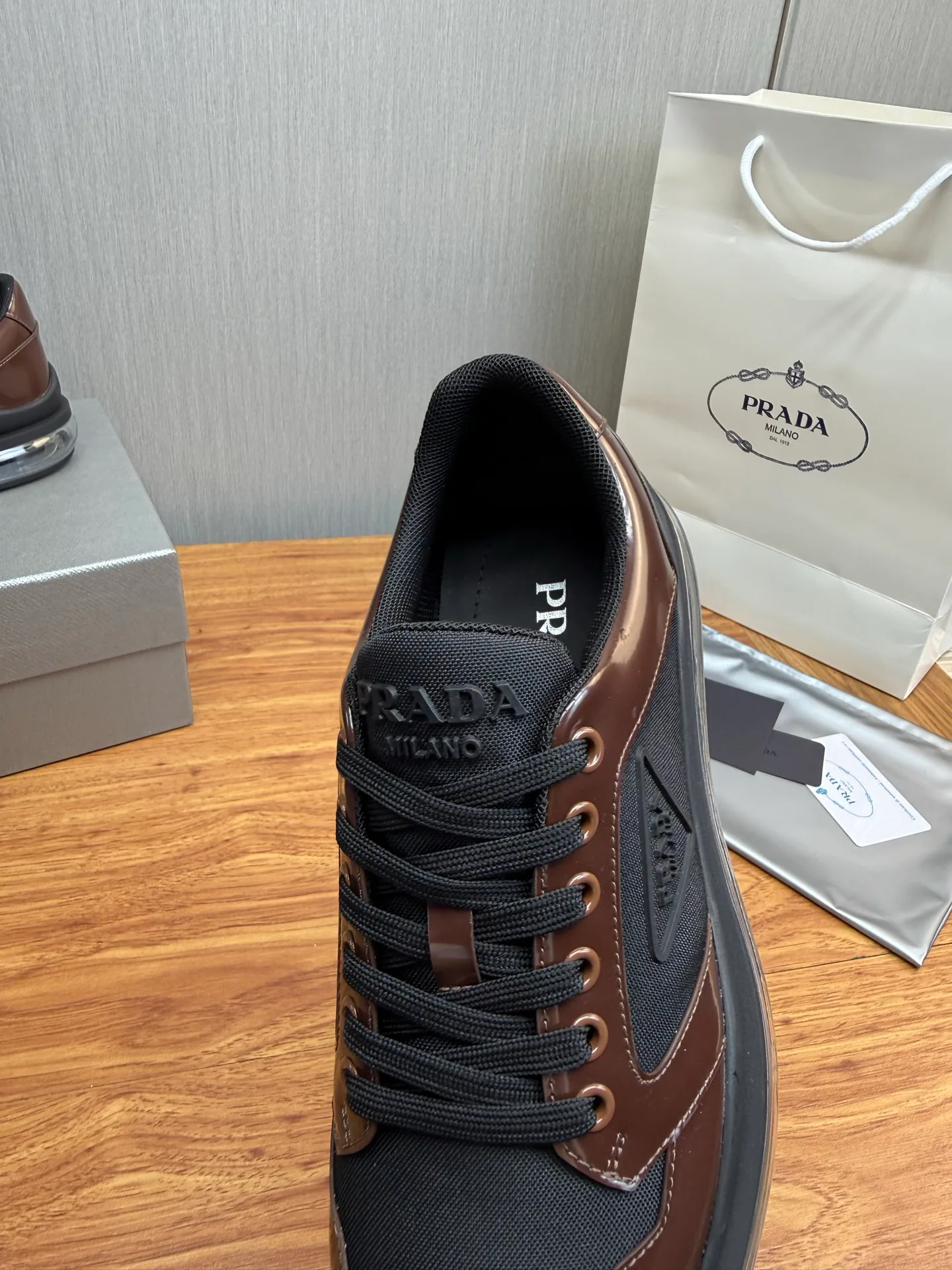 Кроссовки Мужские Prada 12725482