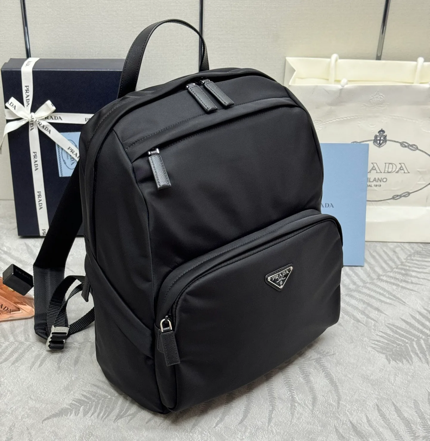 Рюкзаки Женские Prada 11627464