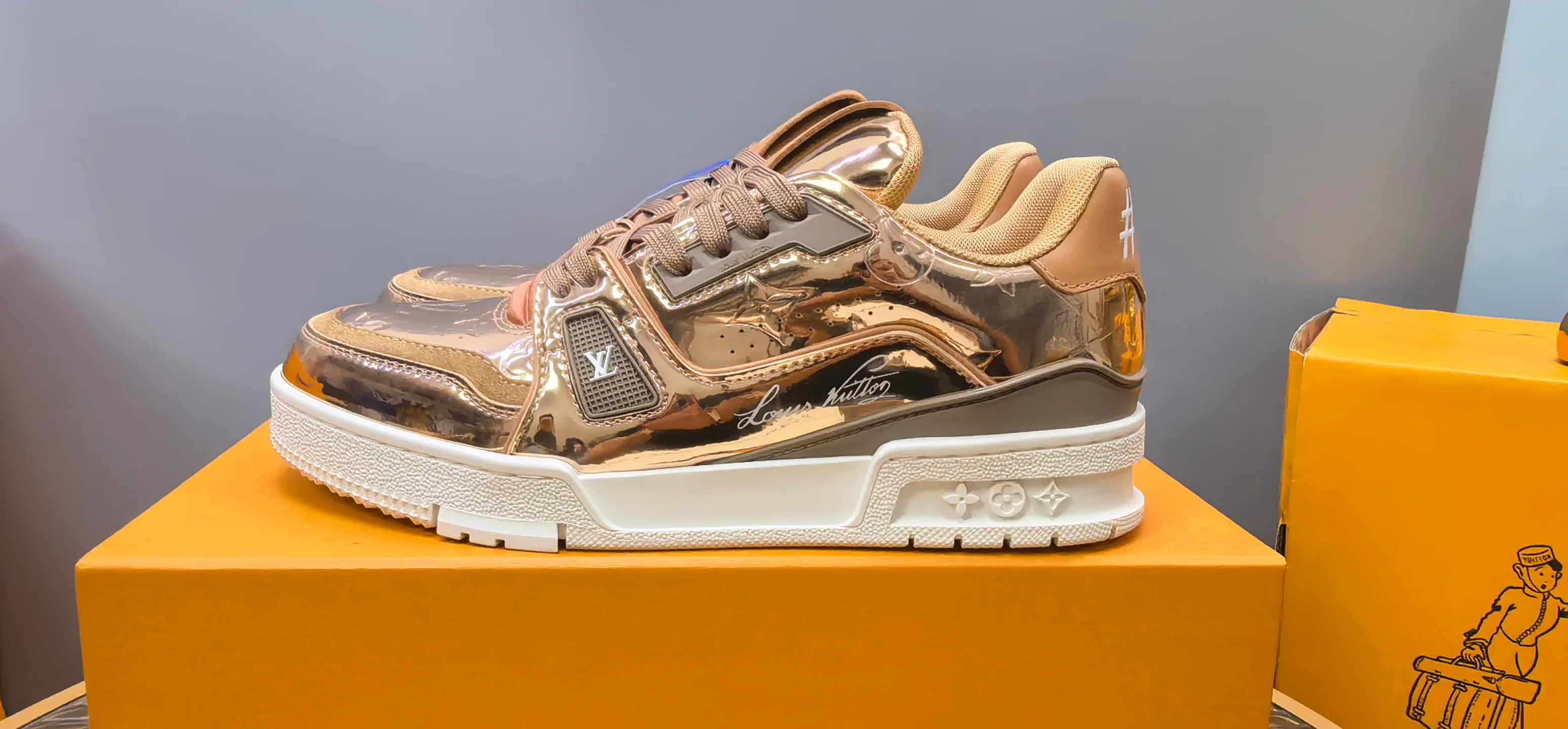 Кроссовки Женские Louis Vuitton 275334