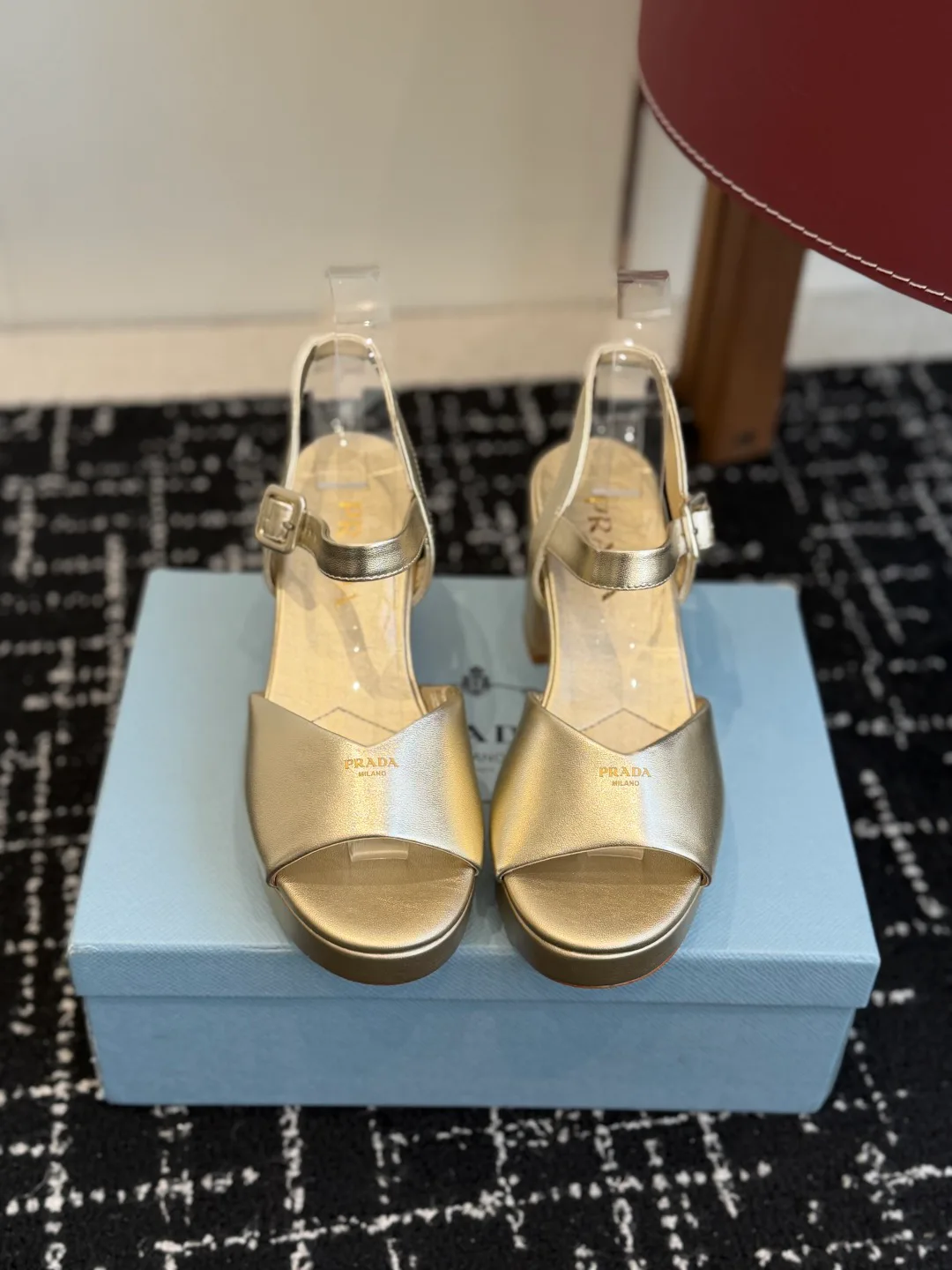 Босоножки Женские Prada 1262111