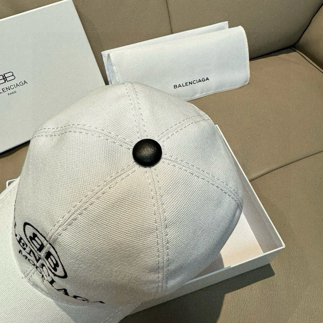 Головные Уборы Balenciaga 11529625