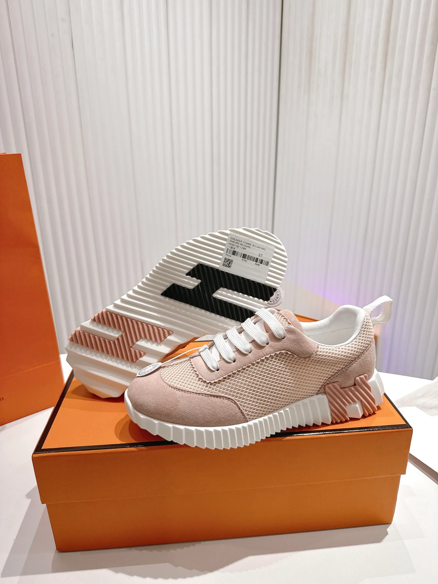 Кроссовки Женские Hermes 1744781