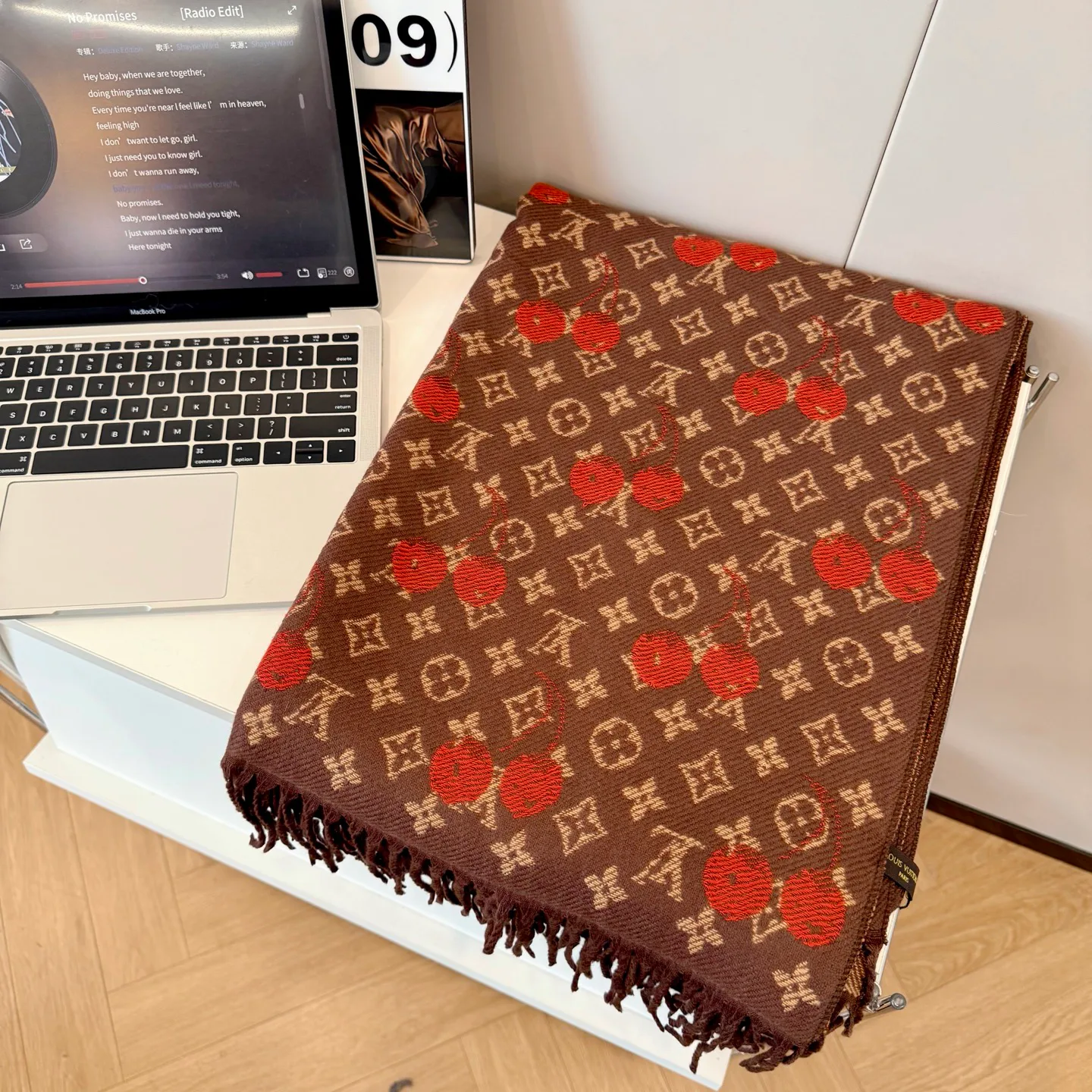 Шарфы Louis Vuitton 1214765