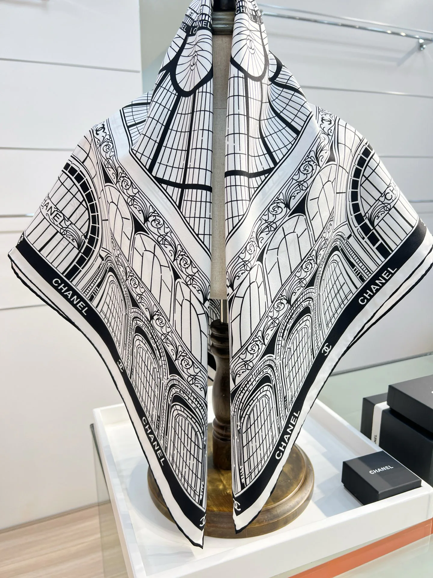 Шарфы Chanel 351428