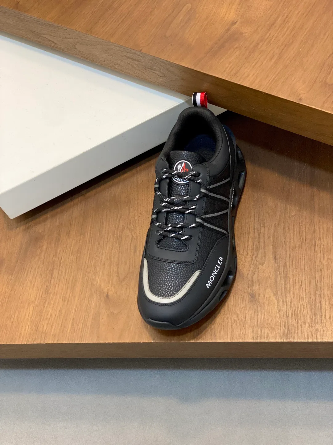 Кроссовки Мужские Moncler 306033