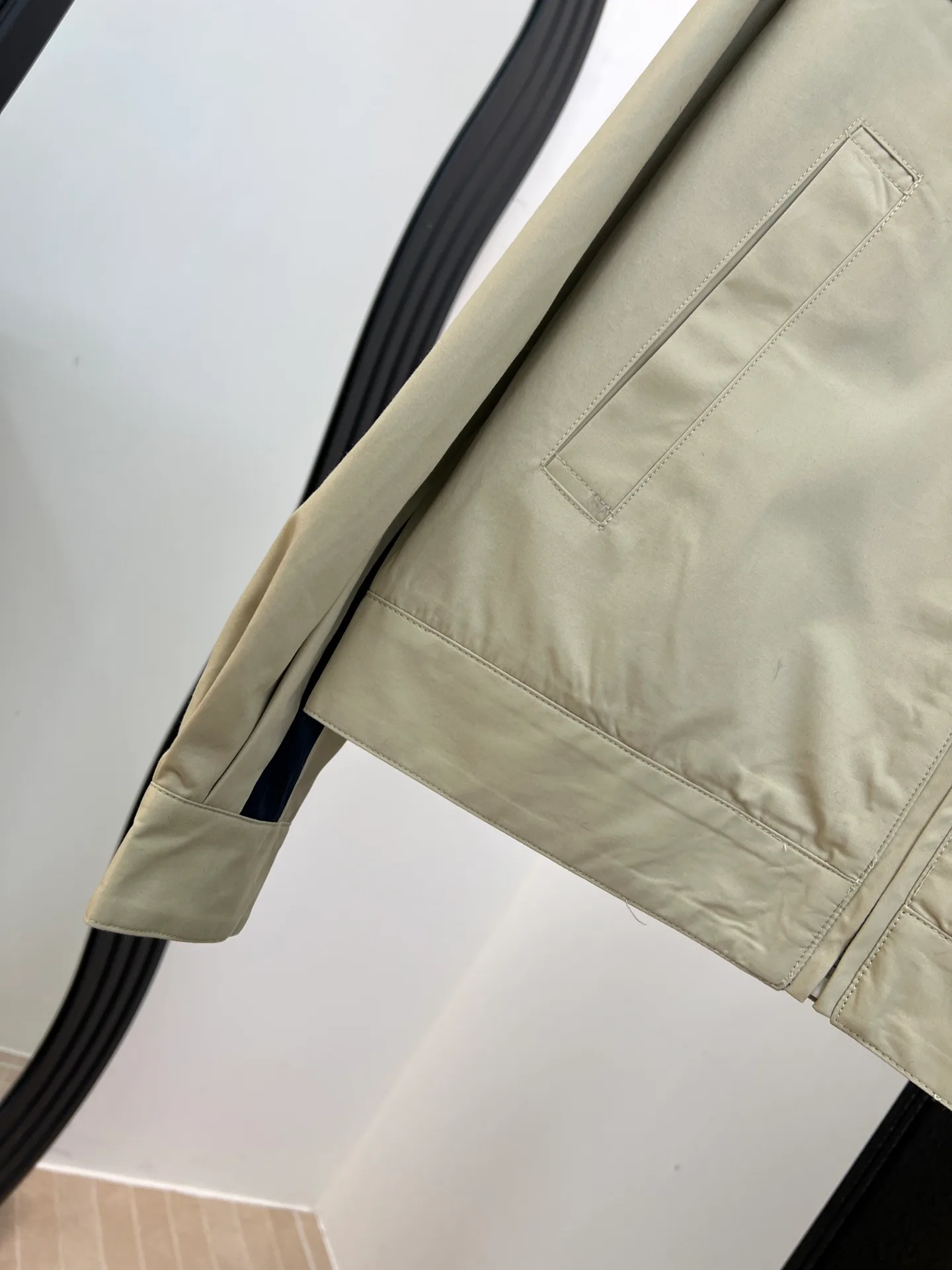 Куртки И Пуховики Женские Saint Laurent 18149651