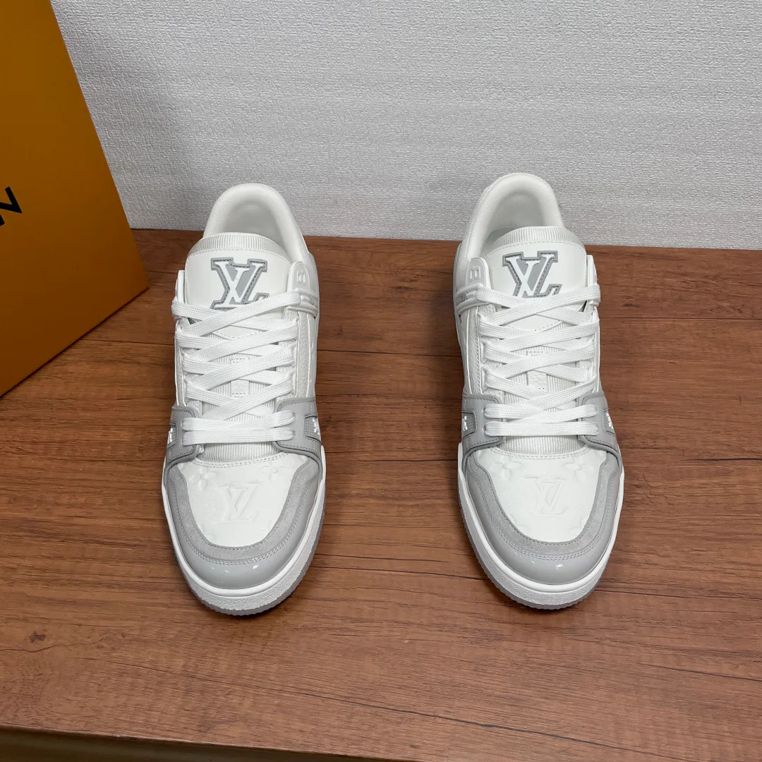 Кроссовки Мужские Louis Vuitton 17971497
