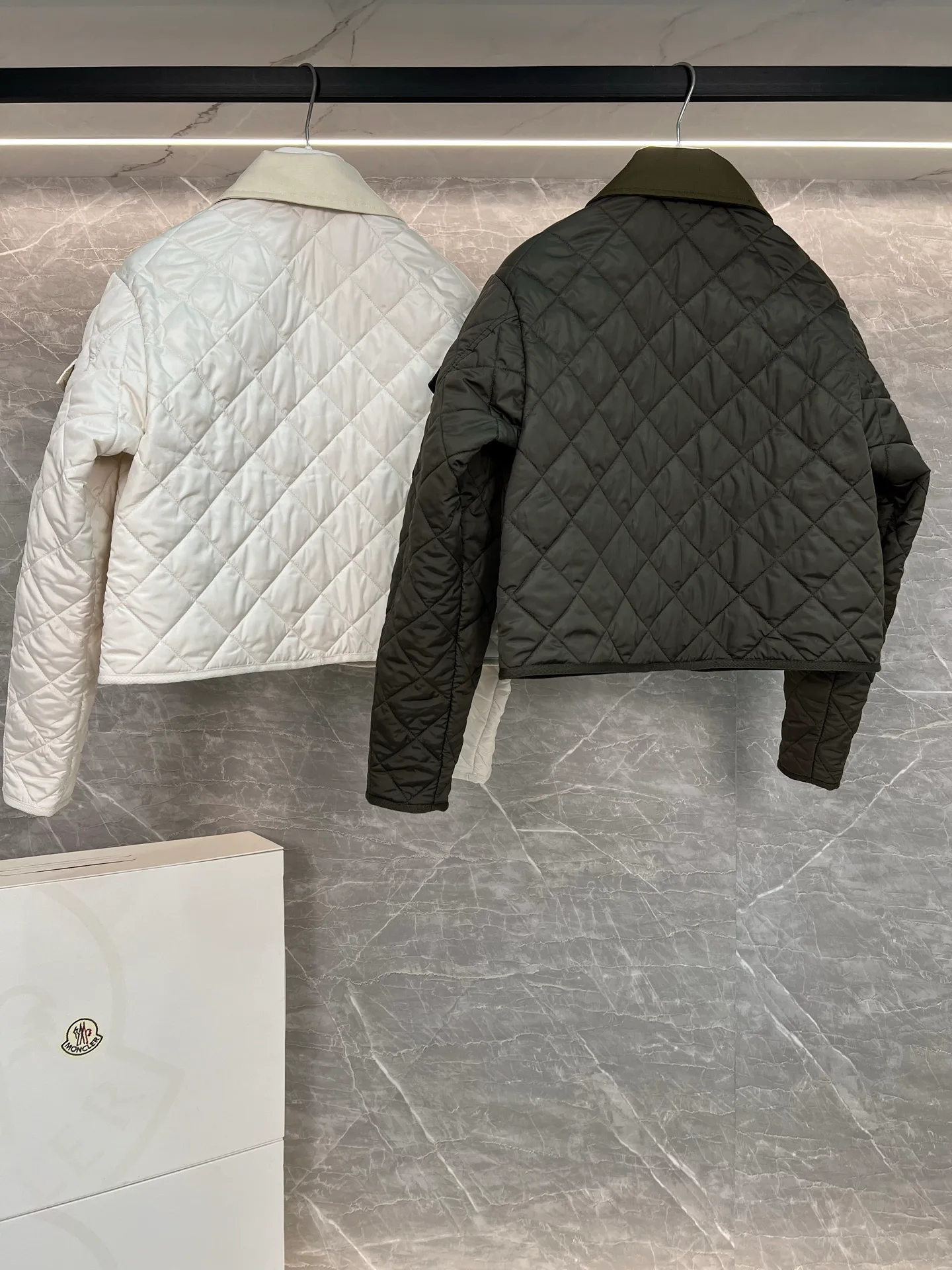 Куртки И Пуховики Женские Moncler 78104