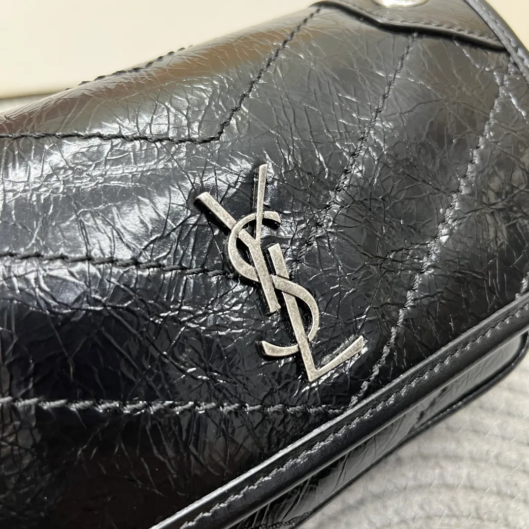 Классические Сумки Женские Saint Laurent 11331567