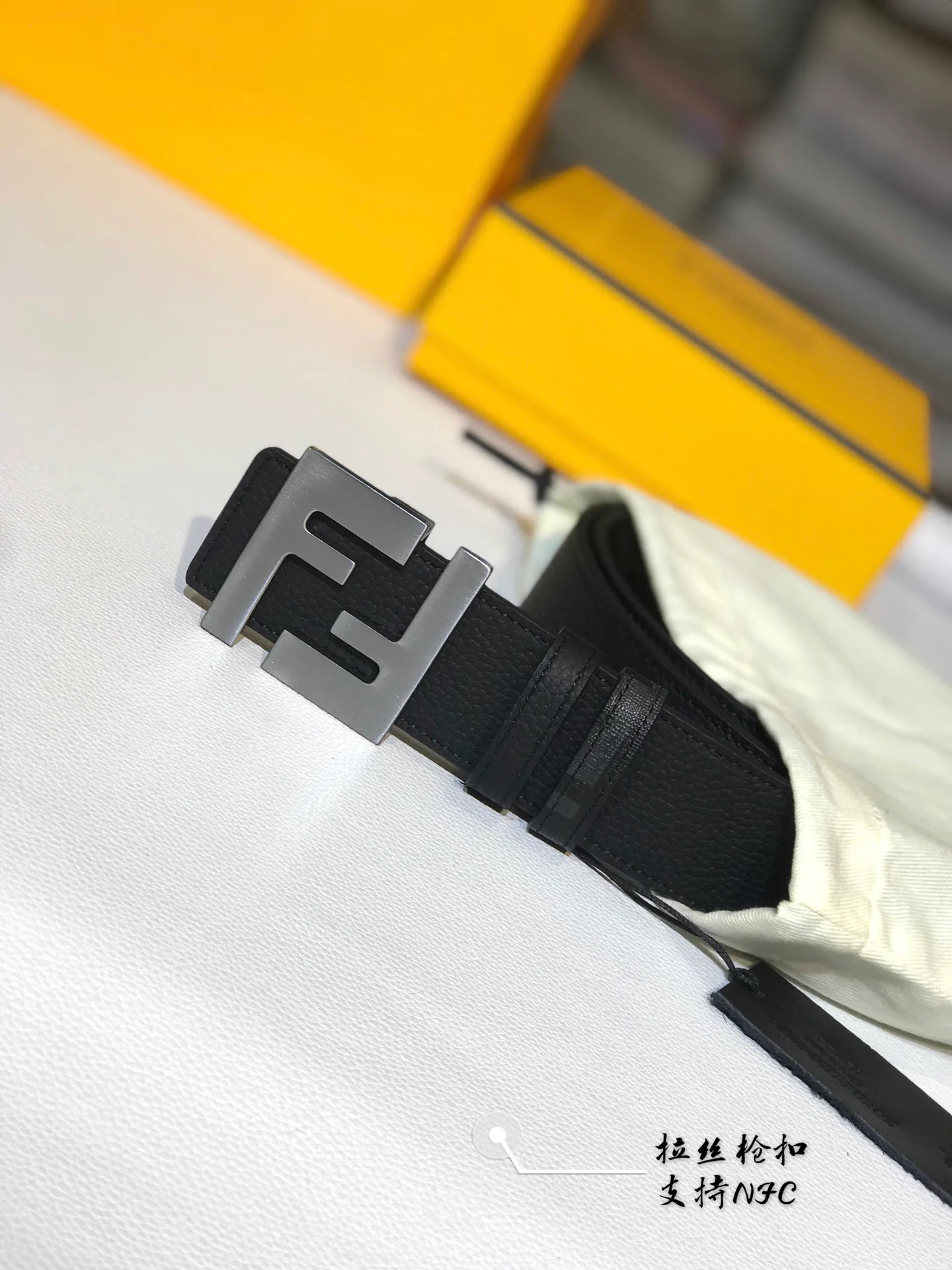 Ремни Fendi 14659340