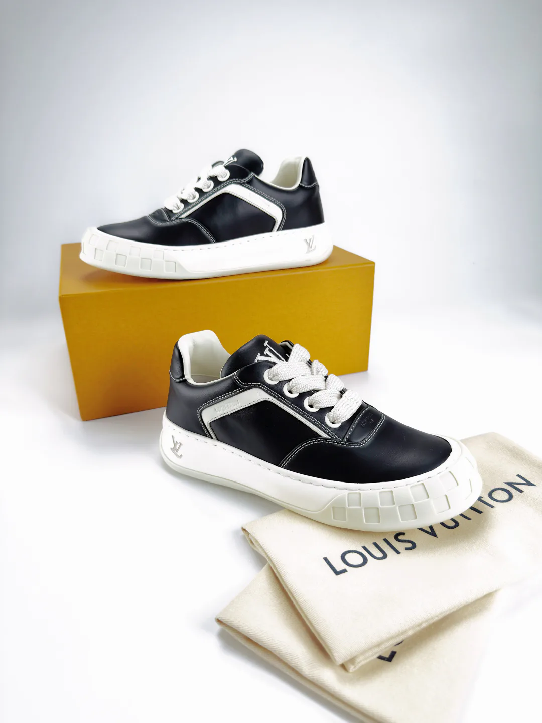 Спортивные Костюмы Мужские Louis Vuitton 13432871