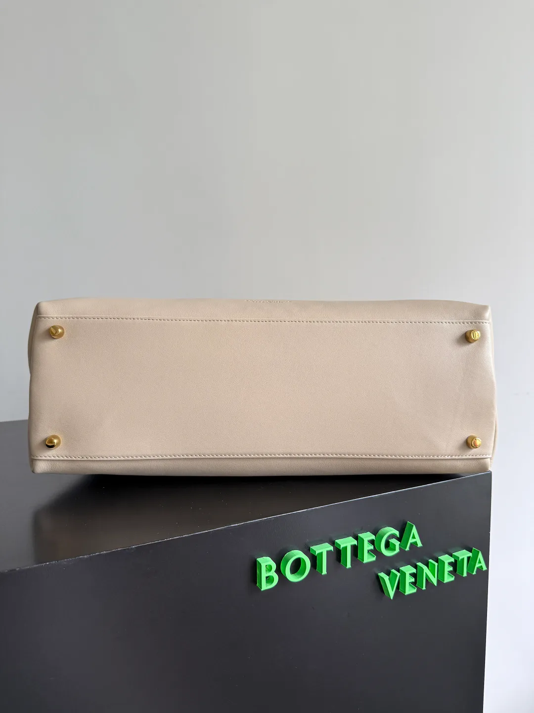 Классические Сумки Женские Bottega Veneta 16878938