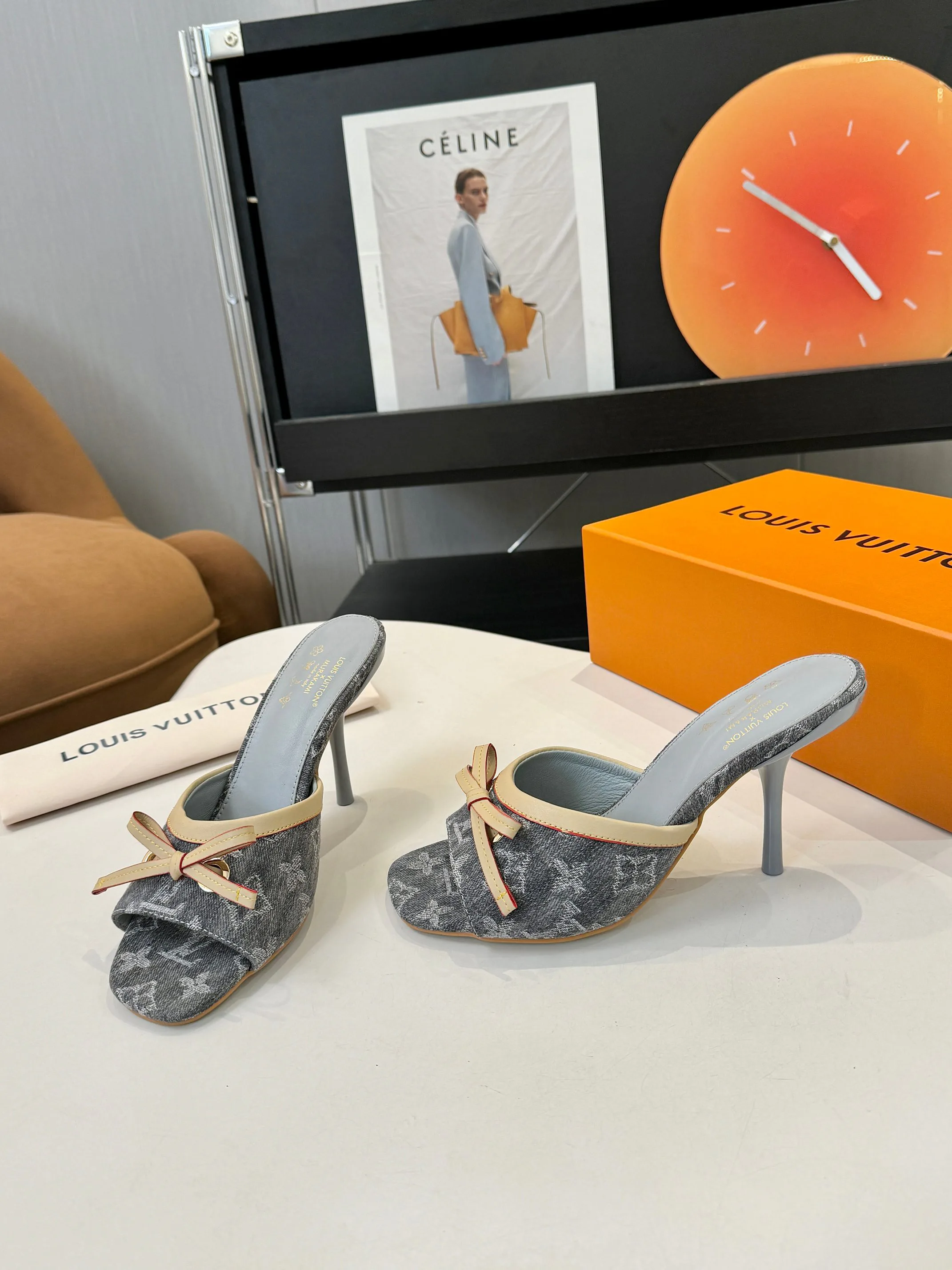 Босоножки Женские Louis Vuitton 11190673