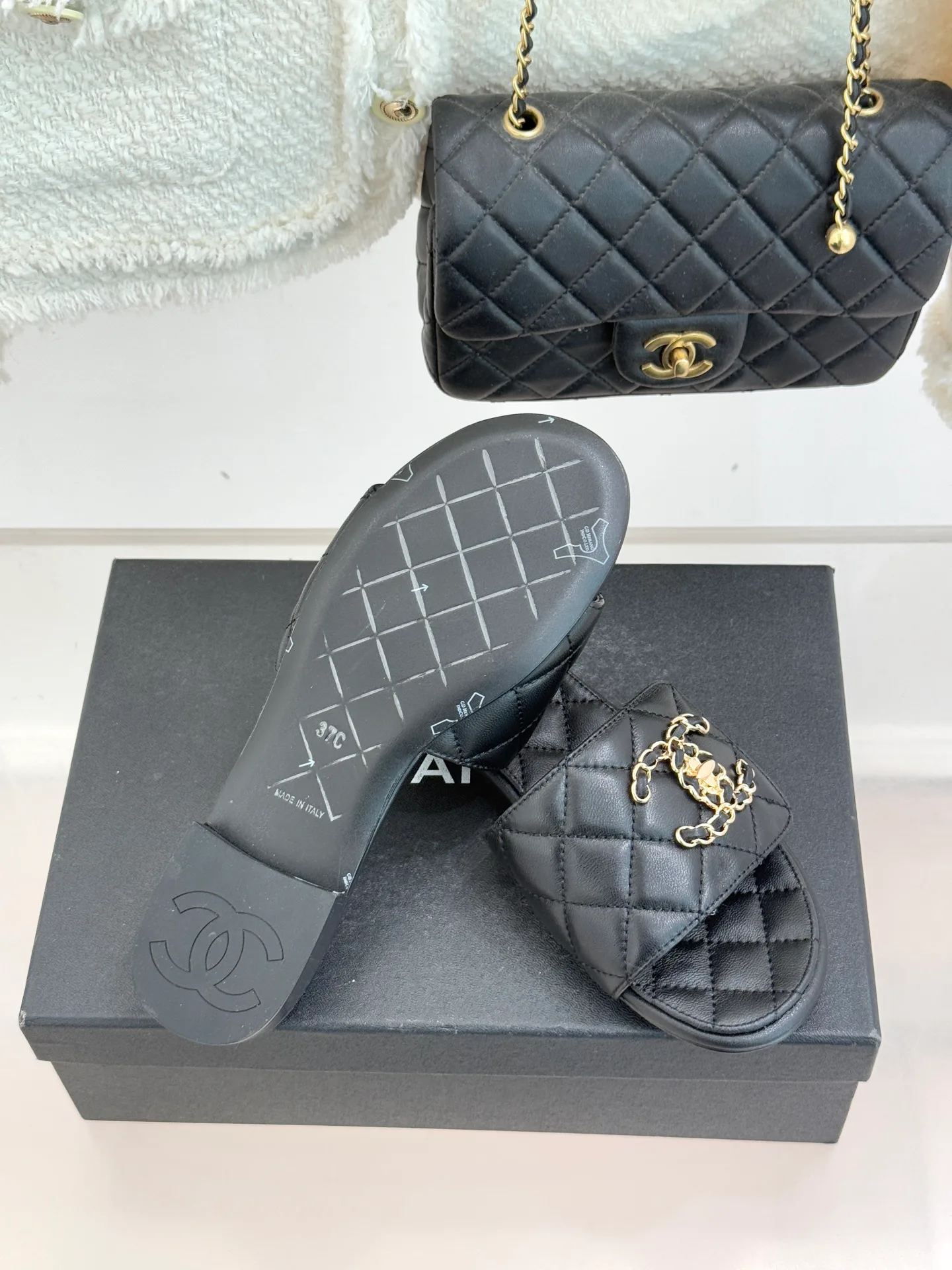 Шлепанцы Женские Chanel 10000865