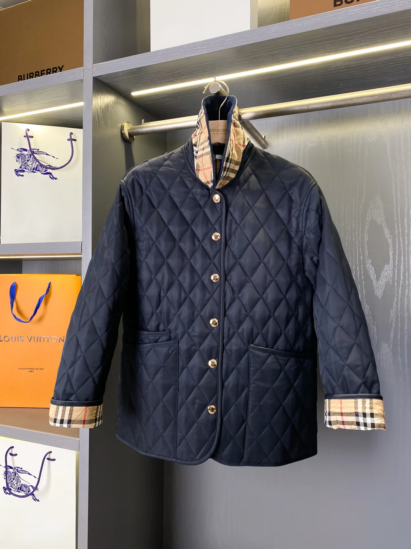 Куртки И Пуховики Женские Burberry 11672204