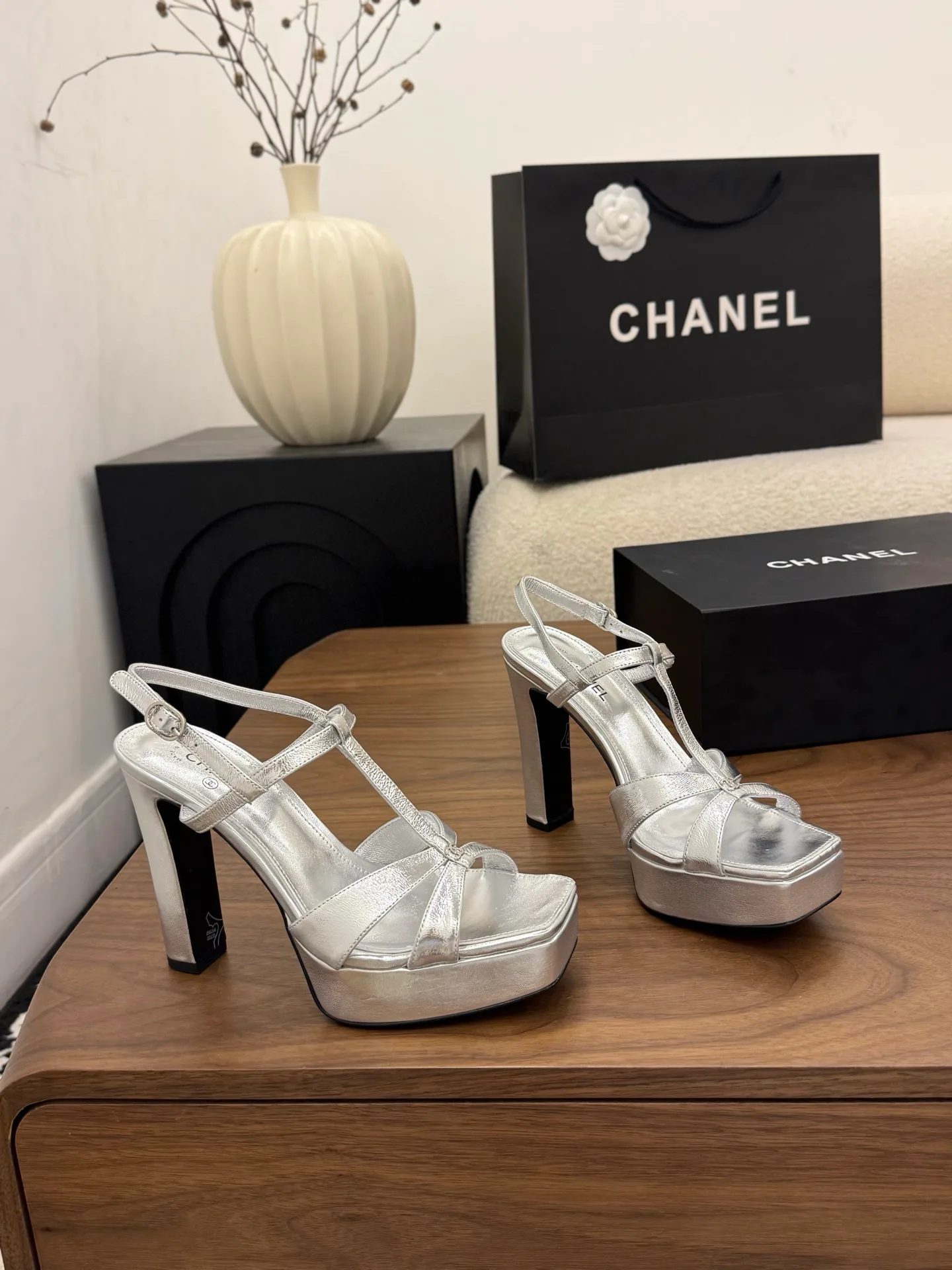 Туфли Женские Chanel 13418363