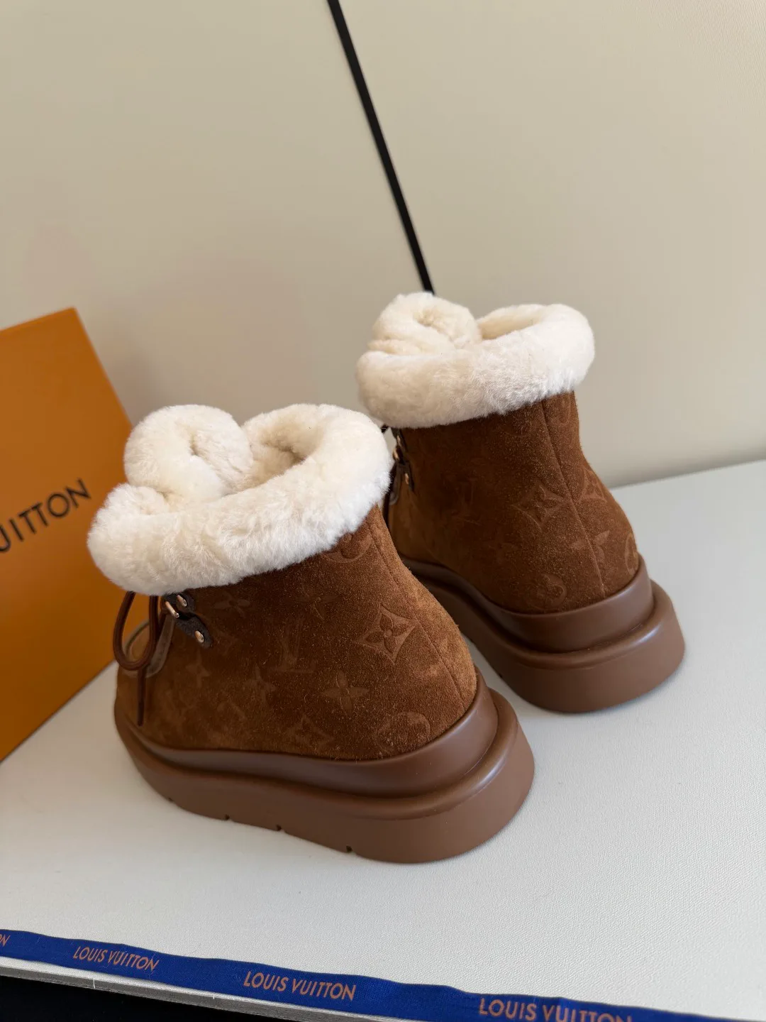 Угги Женские Louis Vuitton 377211