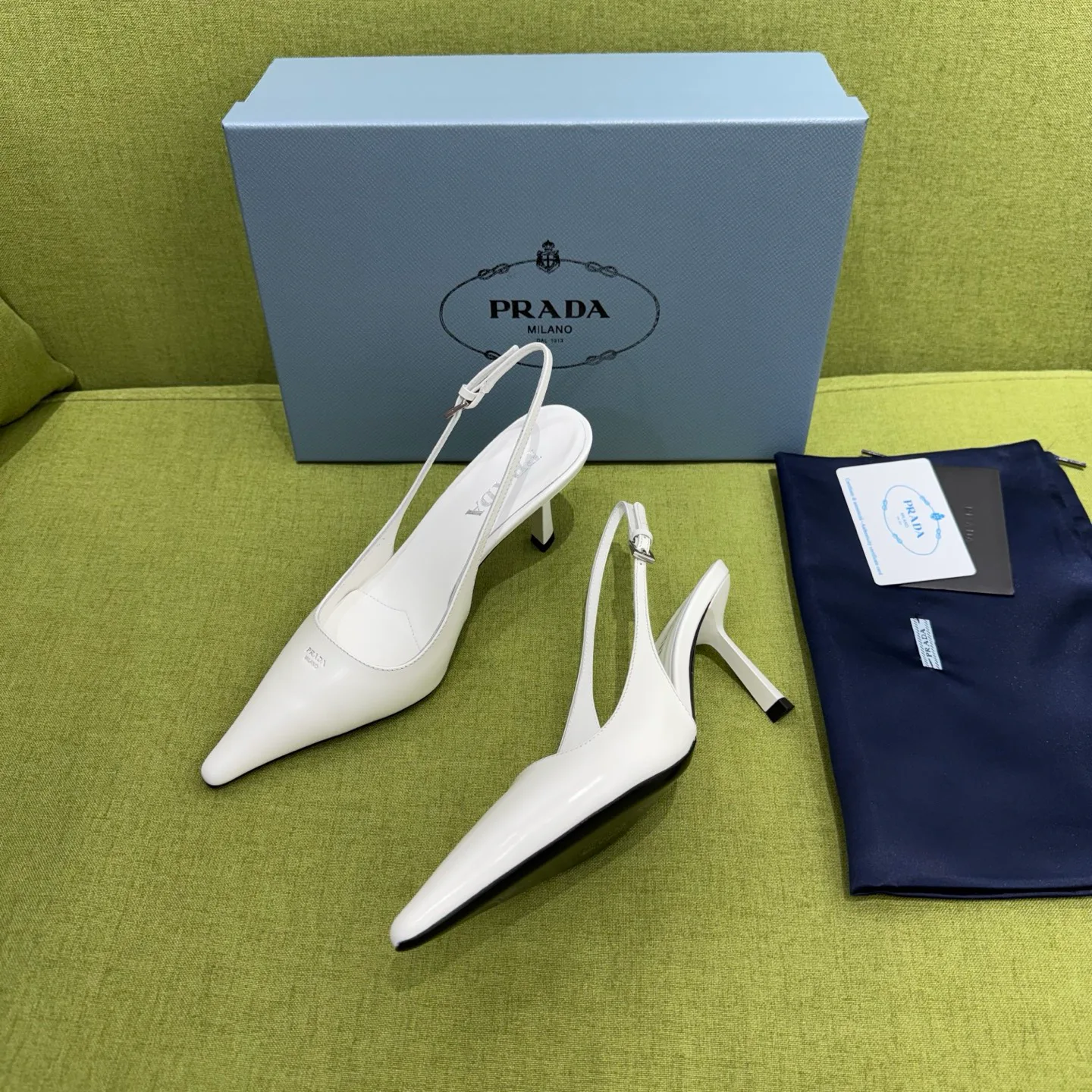 Босоножки Женские Prada 18708998