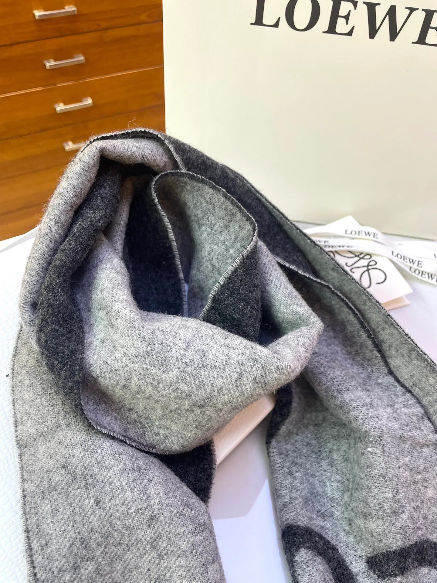 Шарфы Loewe 18039987