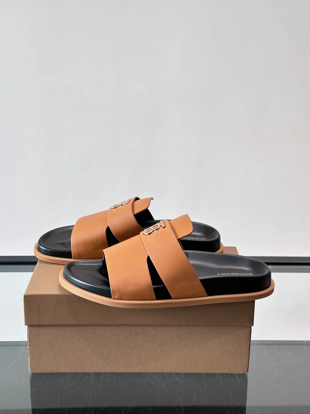 Сандалии Мужские Burberry 13546900