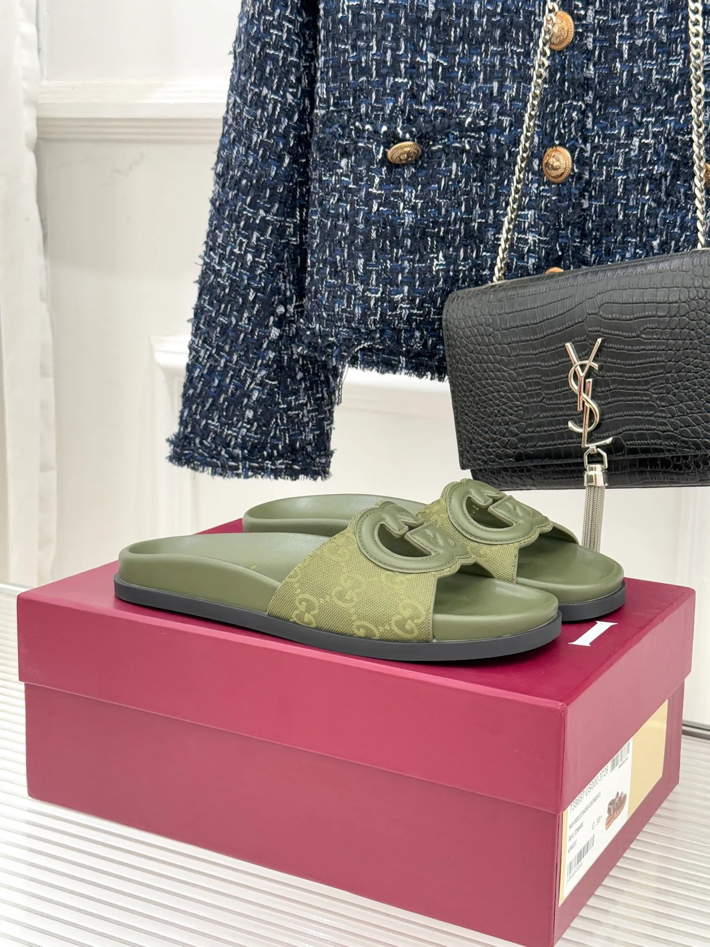 Шлепанцы Женские Gucci 4761376