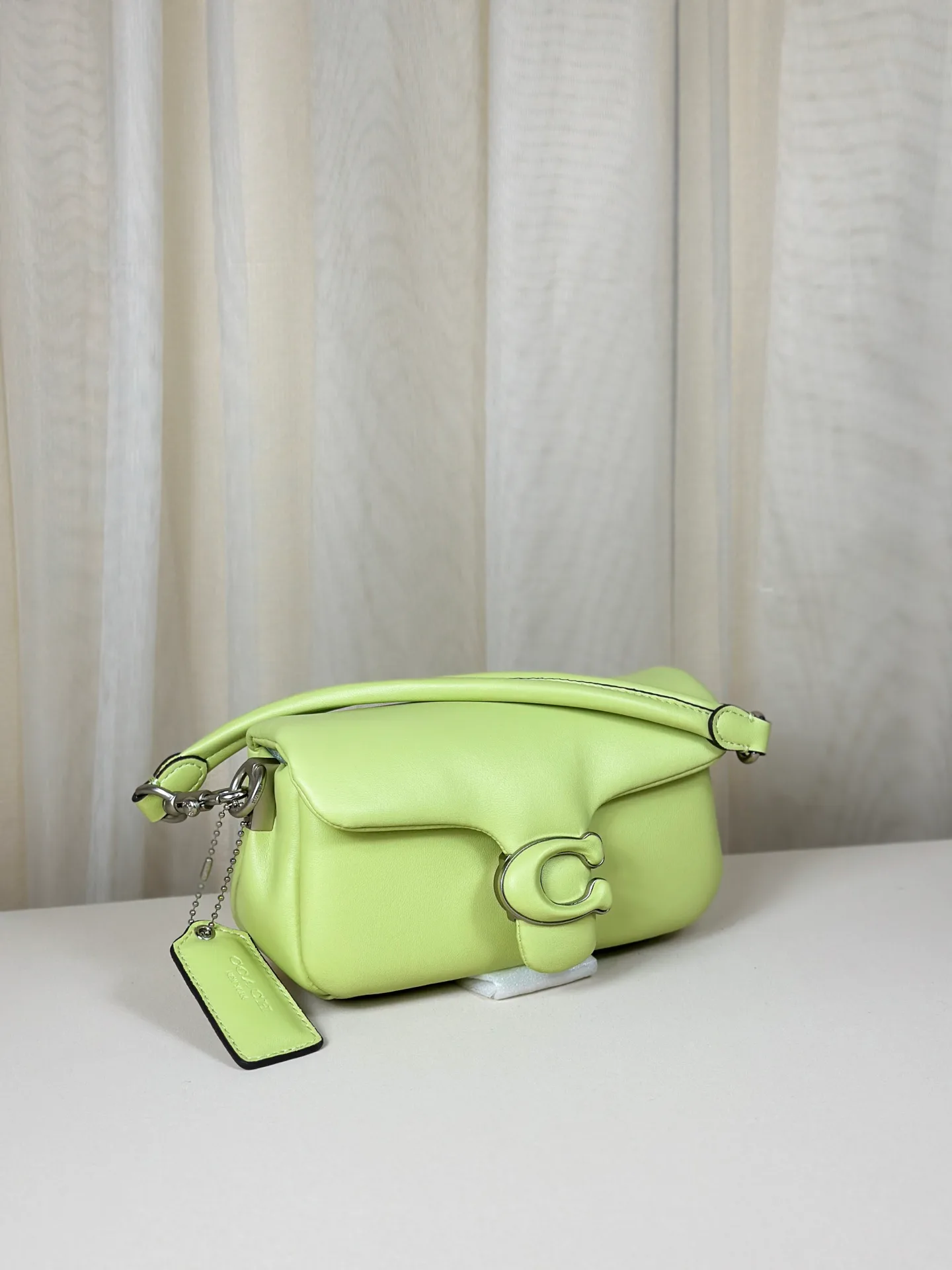 Классические Сумки Женские Coach 11707279