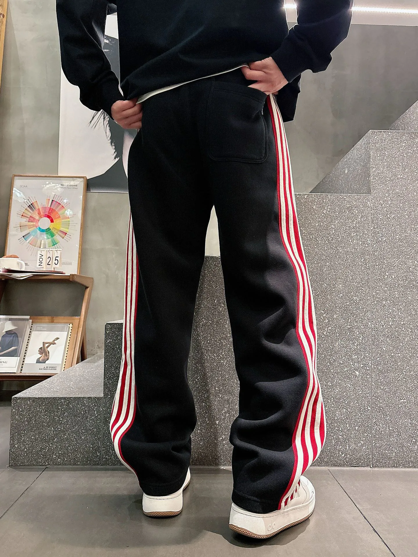 Брюки Женские Balenciaga 10122676