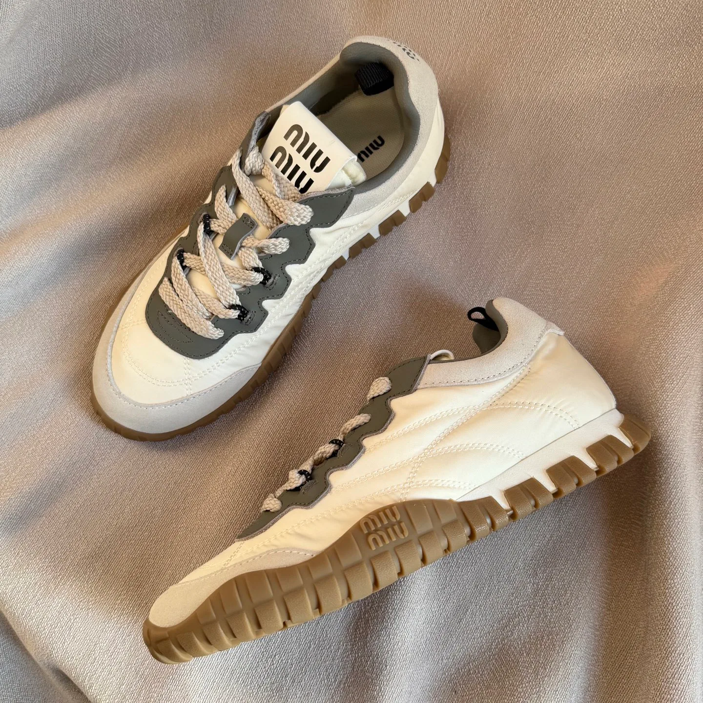 Кроссовки Женские Miu Miu 9833753