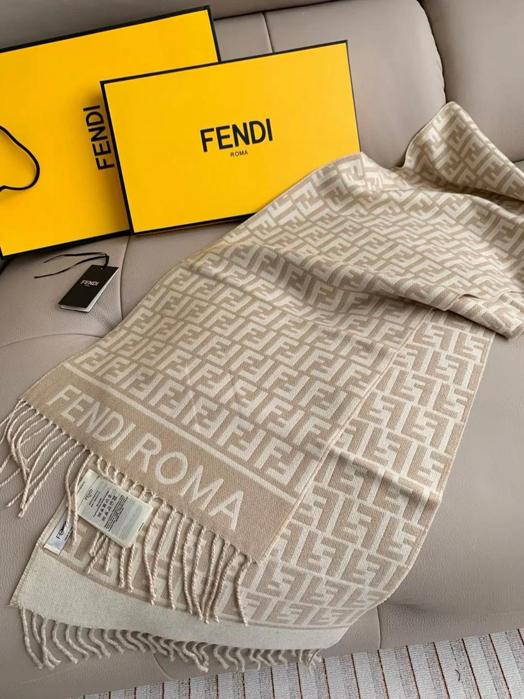 Шарфы Fendi 310246